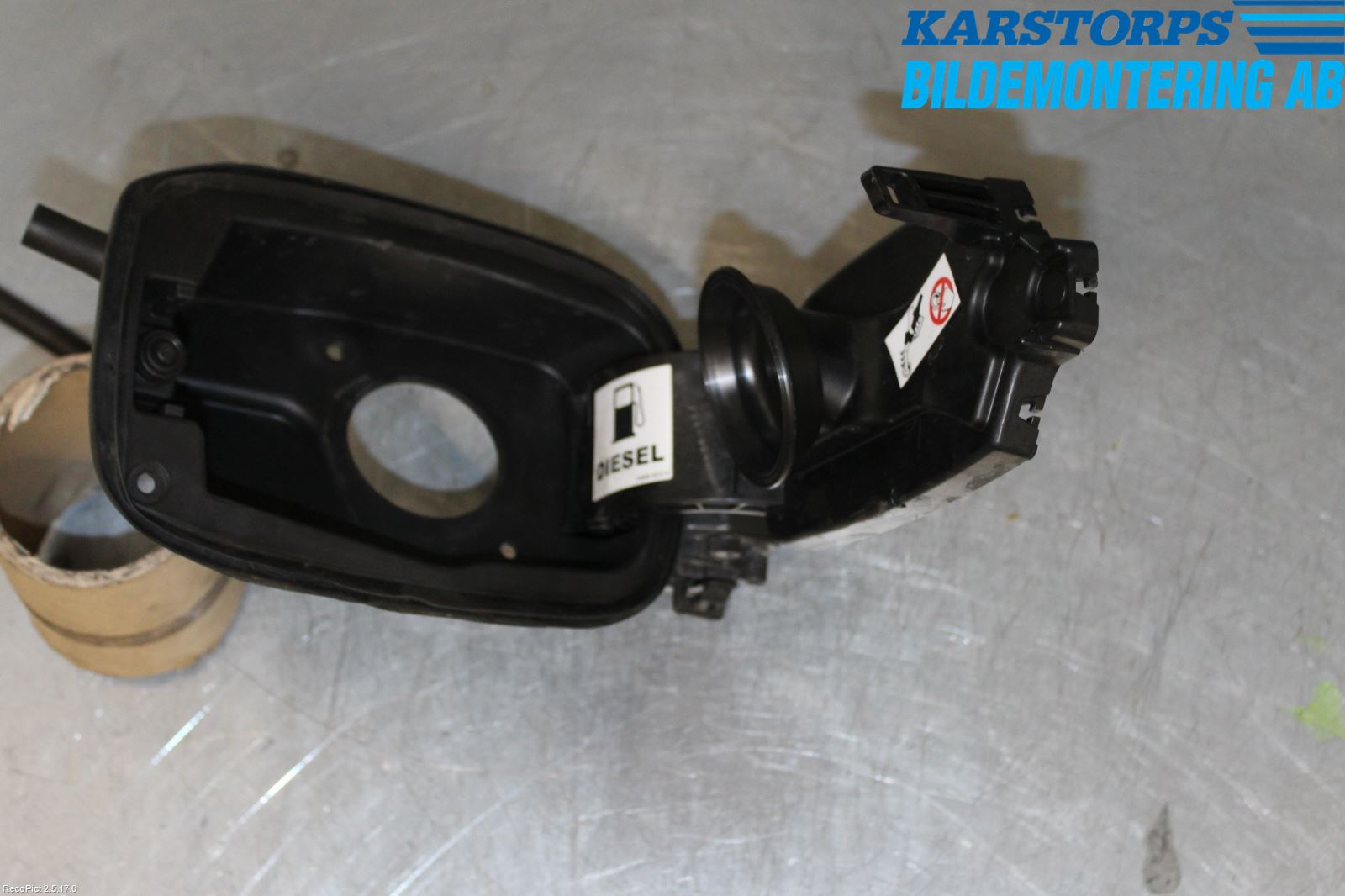 Renault MEGANE IV 16-23 Drivstoff Tankluke