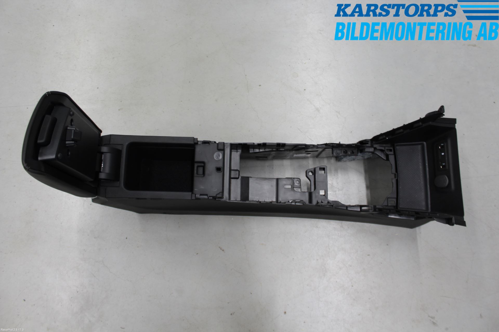 Renault MEGANE IV 16-23 Innr Konsoll-Lomme