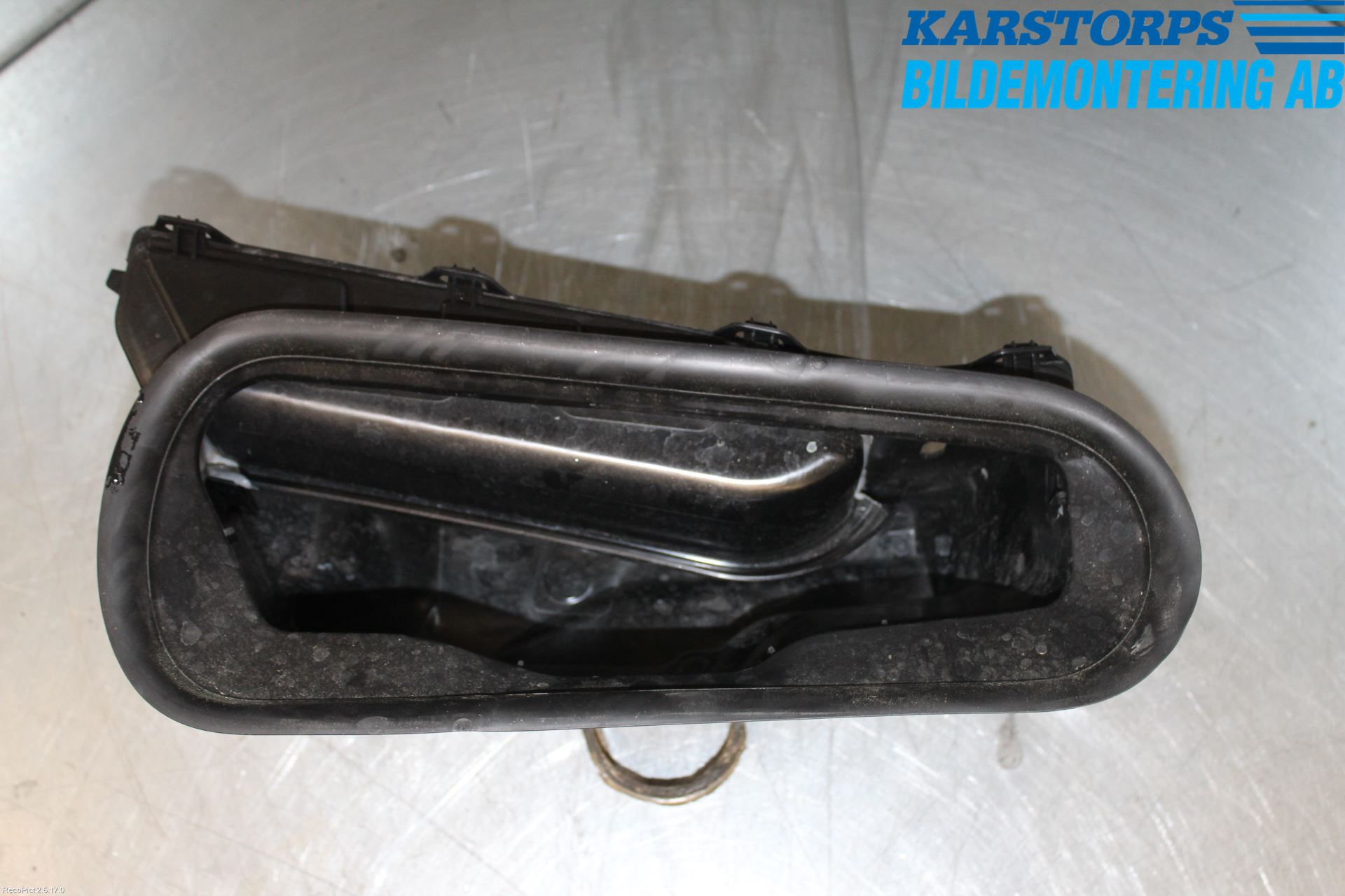 Volvo V90 17->> Luftstyring Front