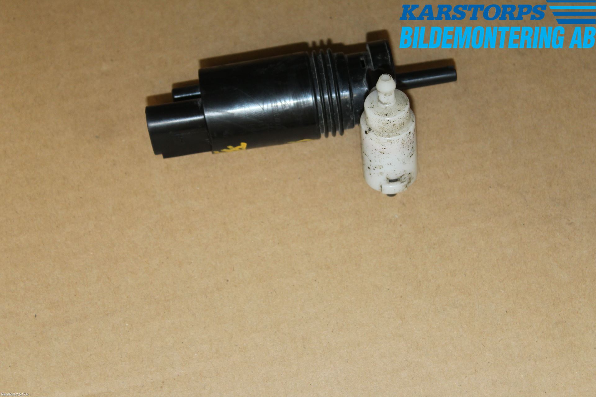 Mercedes-Benz MB A-KLASS (W176) 13-18 Spylerpumpe Frontrute