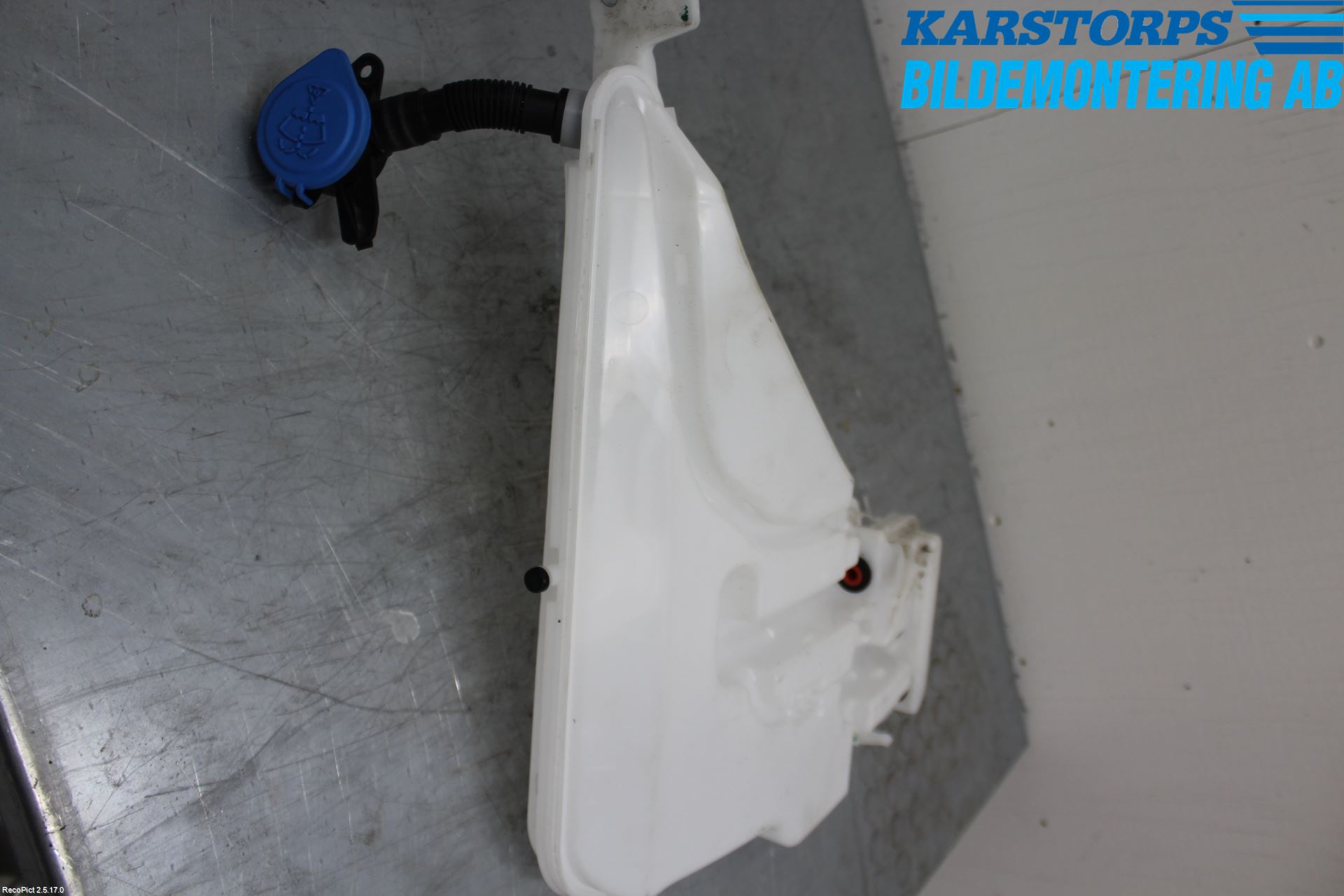 BMW 3 F30/F31/F80 12-19 Spylerbeholder Frontrute-Lykte