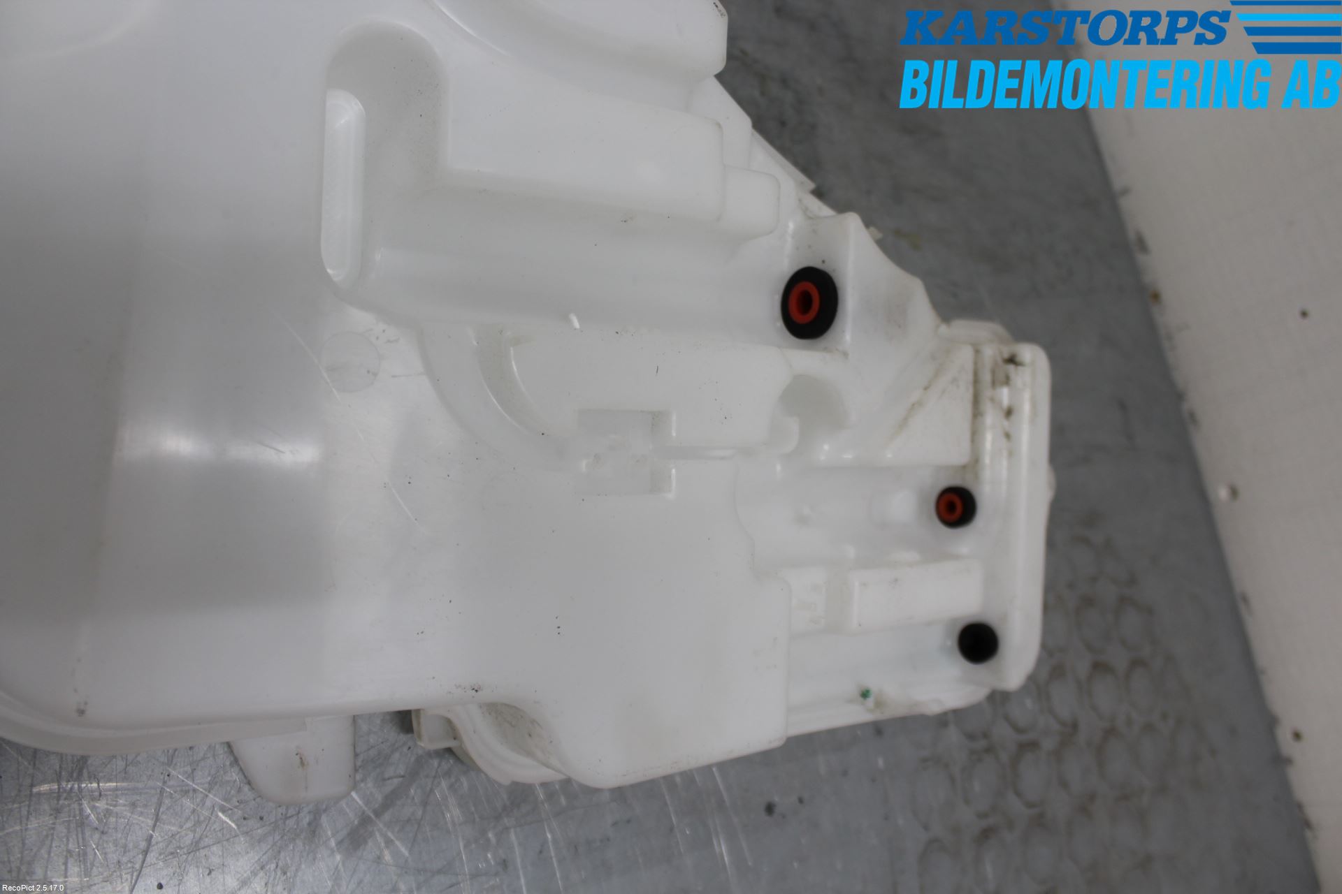 BMW 3 F30/F31/F80 12-19 Spylerbeholder Frontrute-Lykte