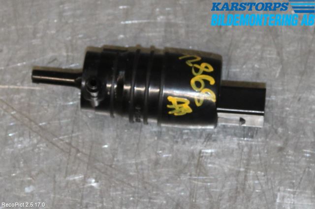 BMW 3 F30/F31/F80 12-19 Spylerpumpe Frontrute
