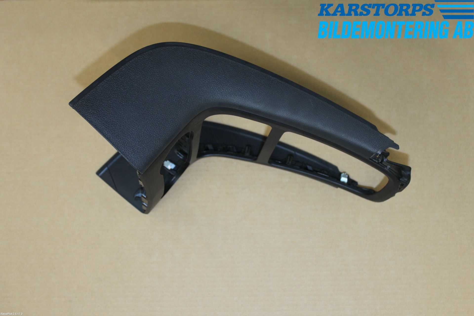 Mercedes-Benz MB B-KLASS (W246/W242) 12-19 Instrumentkonsoll Midt