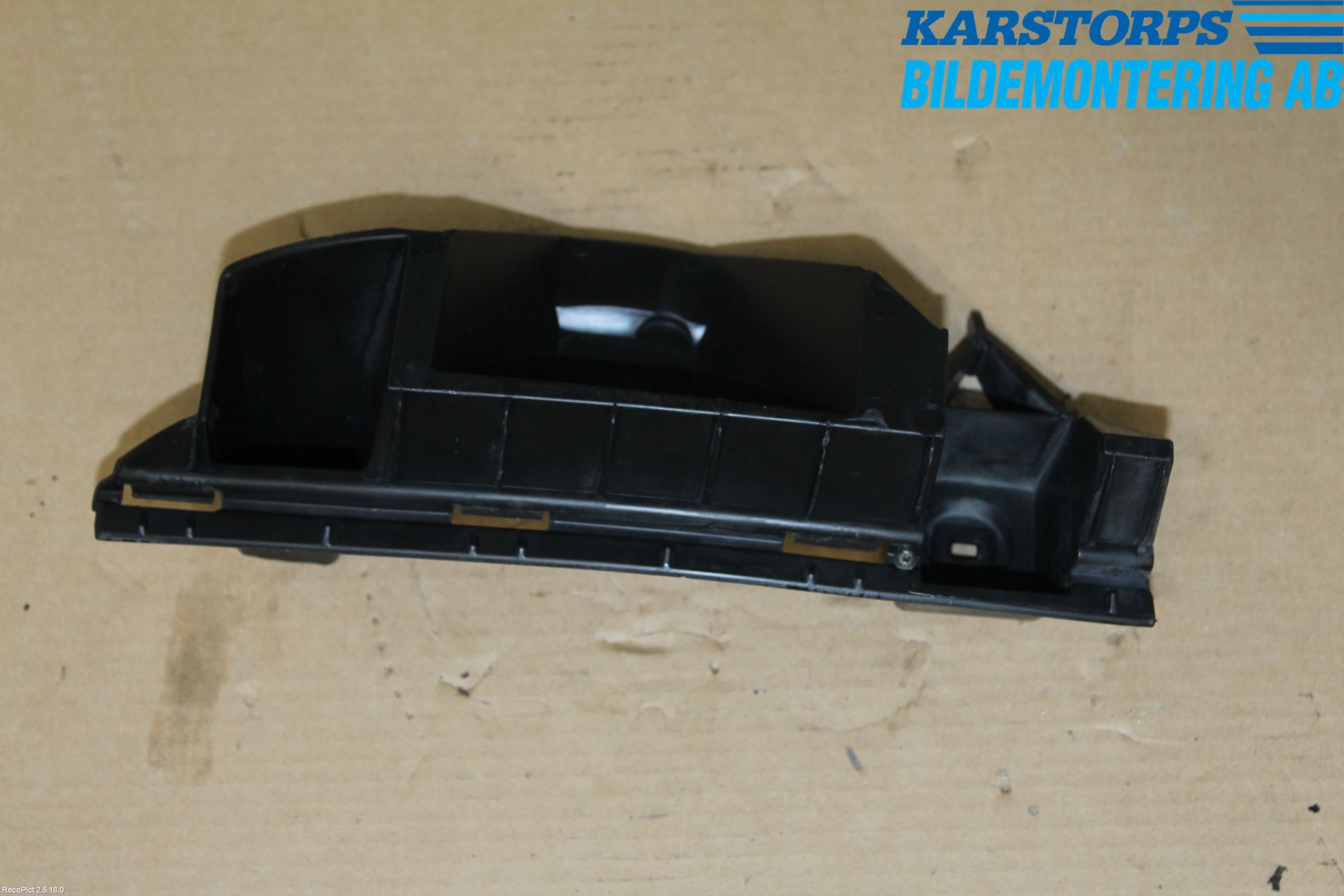 Volvo S80 04-06 Støtfangerfeste Bak Høyre