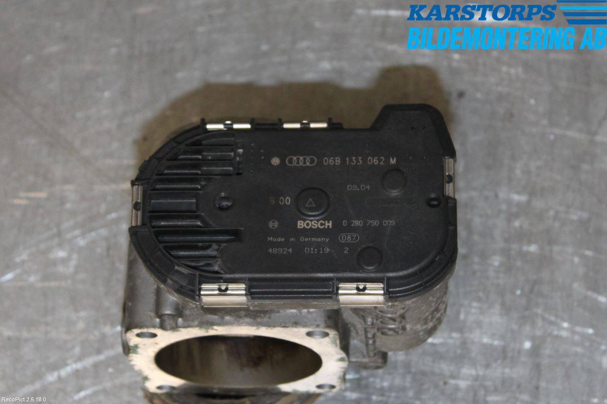 Audi A4/S4 05-07 Inns Spjeldhus