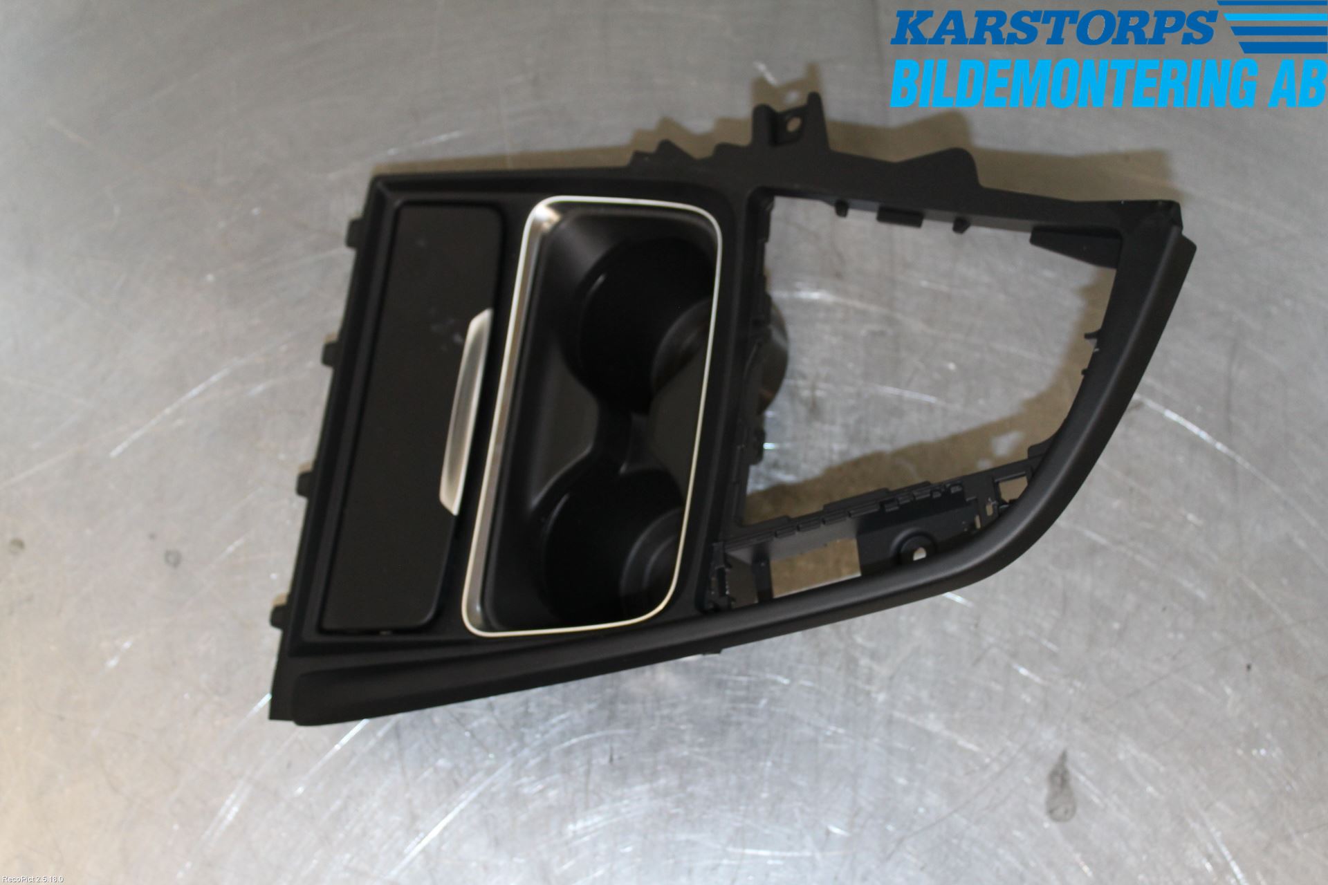 BMW 3 GT F34 13-19 Innr Konsoll-Lomme