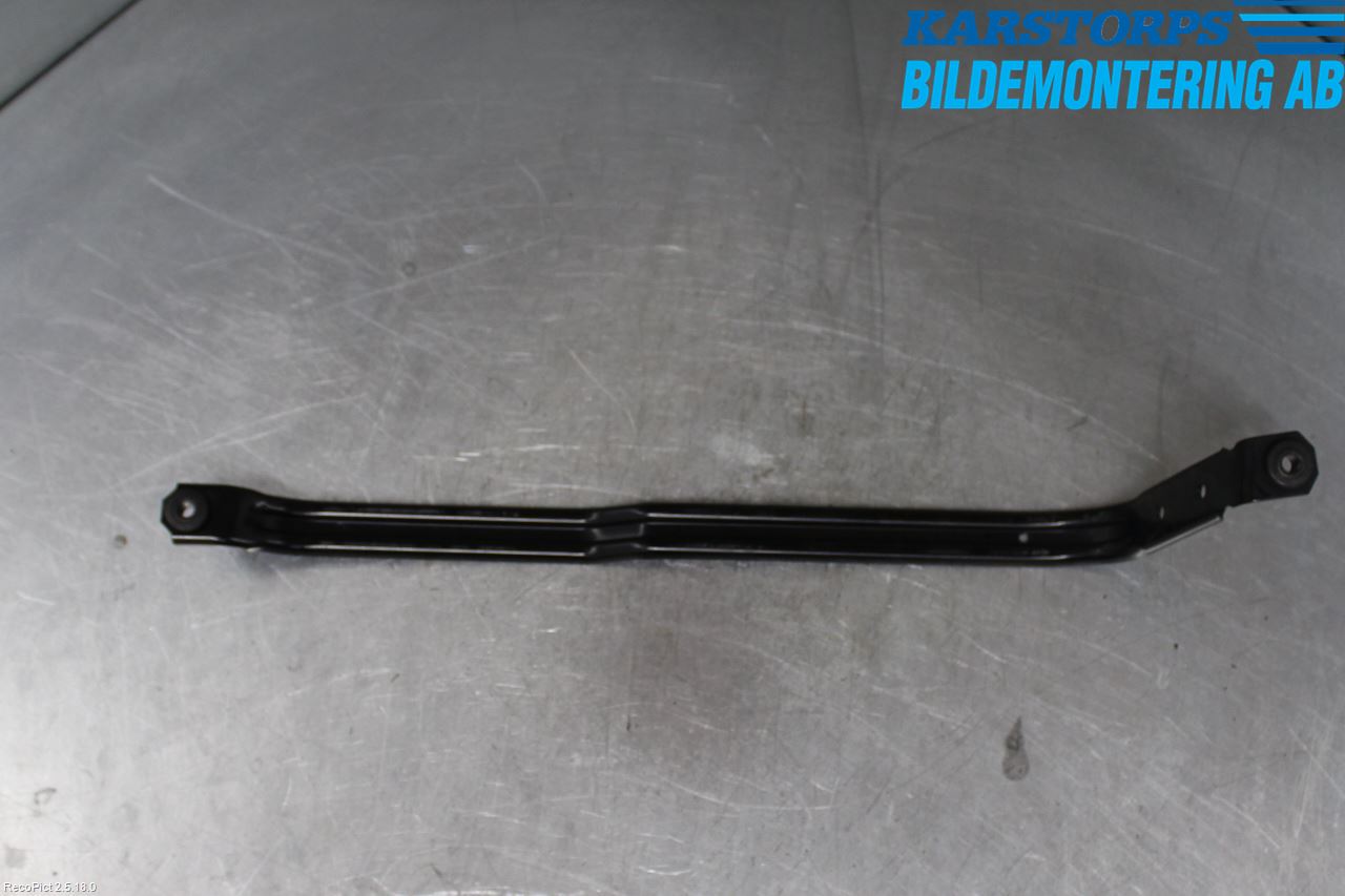 BMW 3 GT F34 13-19 Drivstofftank Bånd-Feste