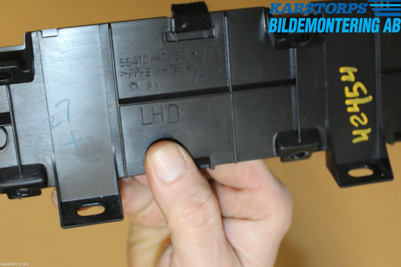 Toyota PRIUS NWH20 04-08 Innr Dekor Instrbord