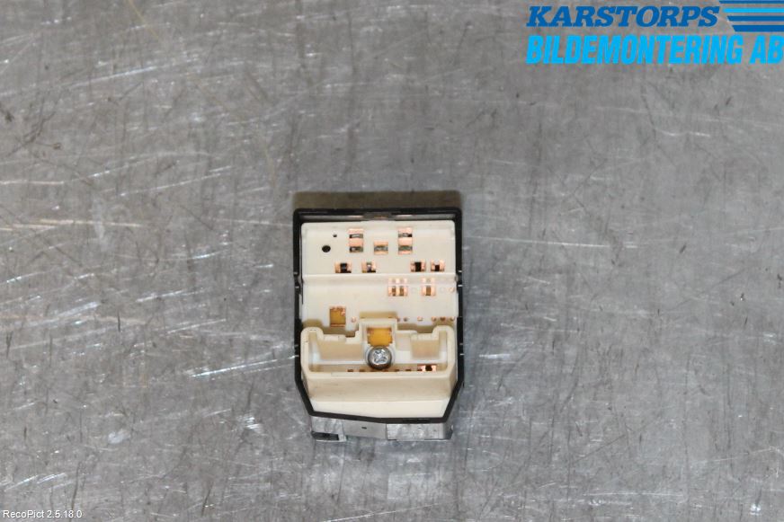 Toyota PRIUS NWH20 04-08 Bryter Speil