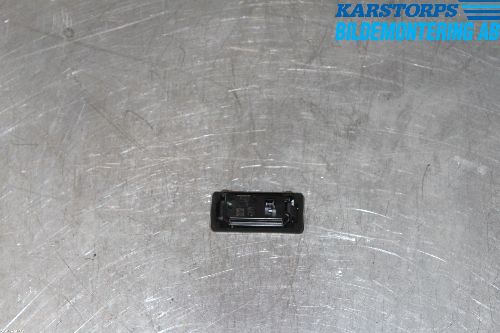 BMW 3 F30/F31/F80 12-19 Skilt Belysning