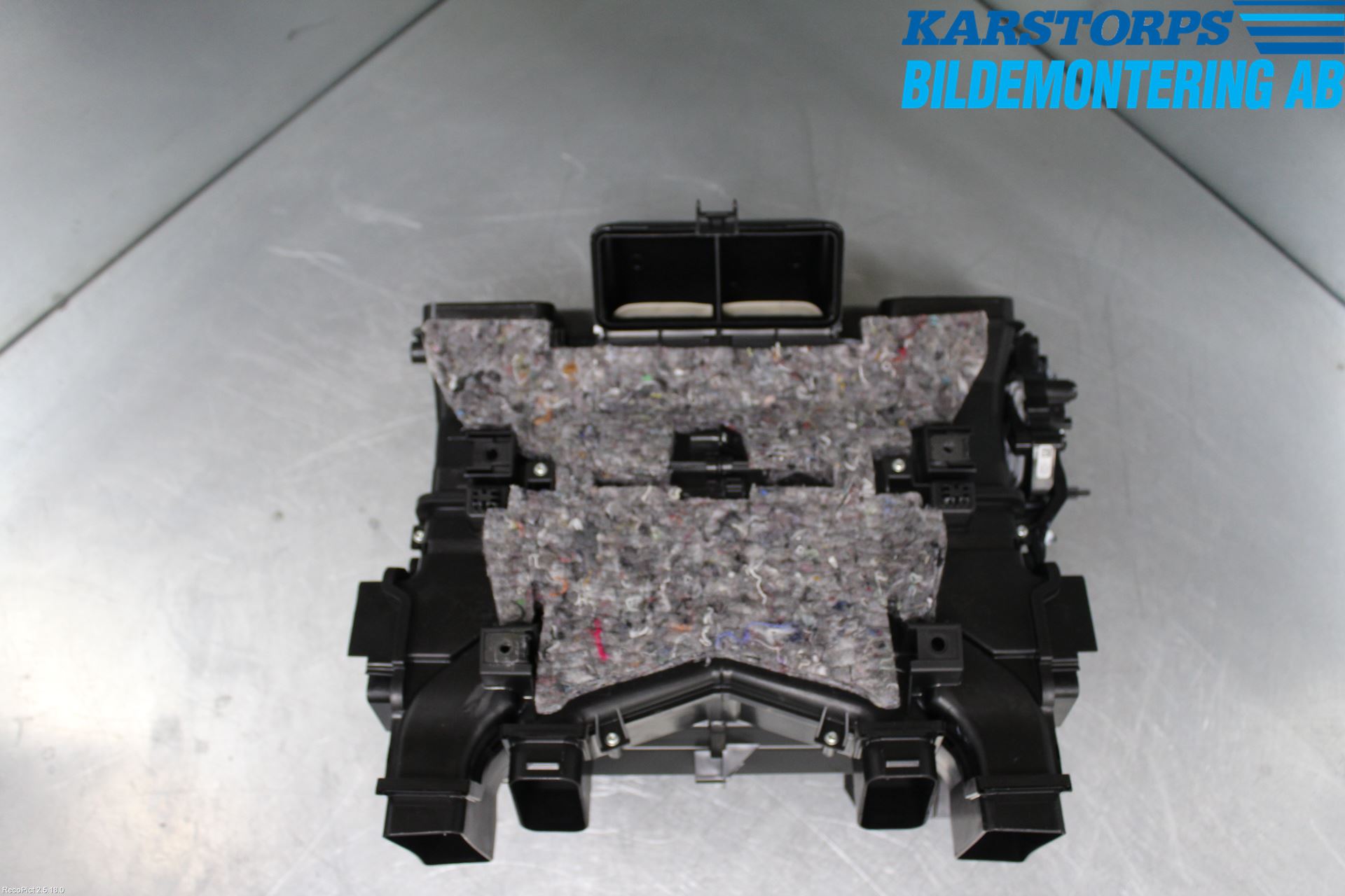 Mercedes-Benz MB E-KLASS (W213) 16-23 Varmeapparat Register Komplett