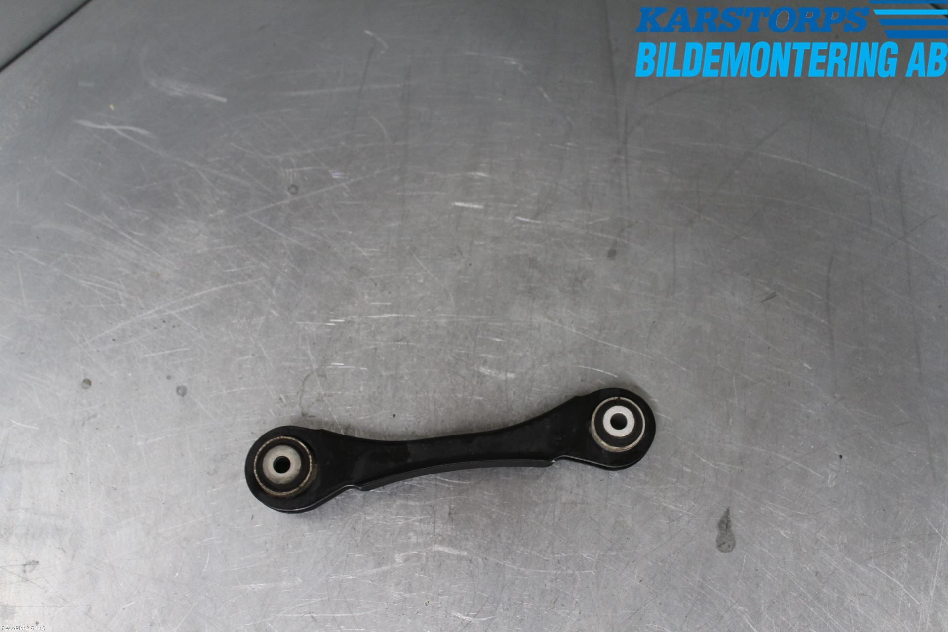 BMW 3 F30/F31/F80 12-19 Bakaksel Momentstag