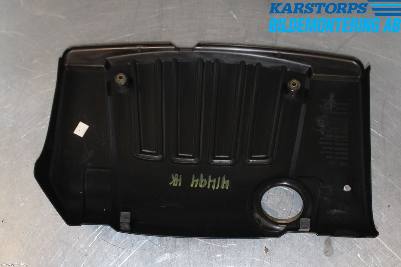 Saab 9-3 VER 2 Motor Deksel Over Motor