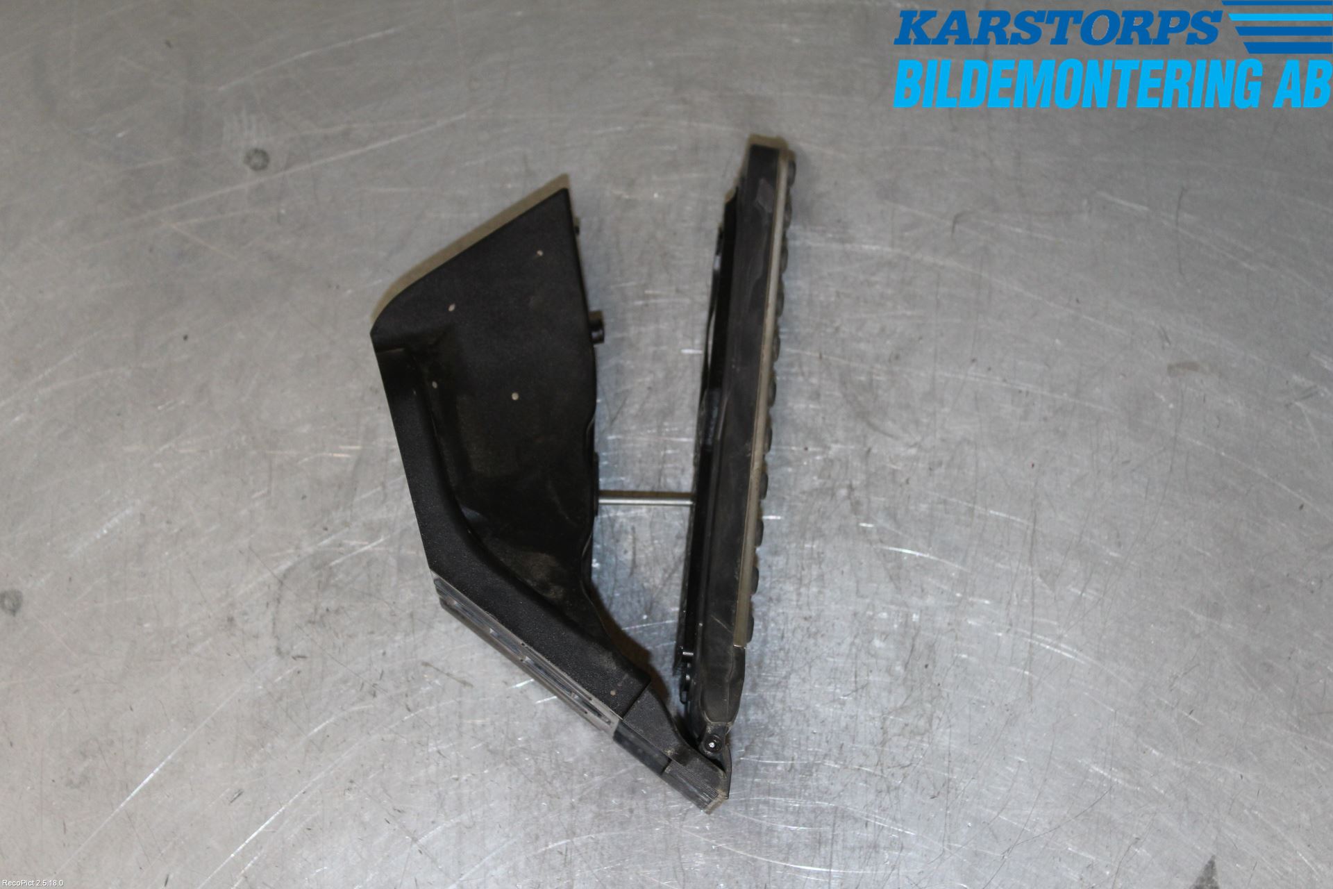 Mercedes-Benz MB E-KLASS (W213) 16-23 Gasspedal