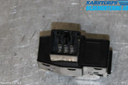 Volvo V70 05-08 Bryter Vindusheis