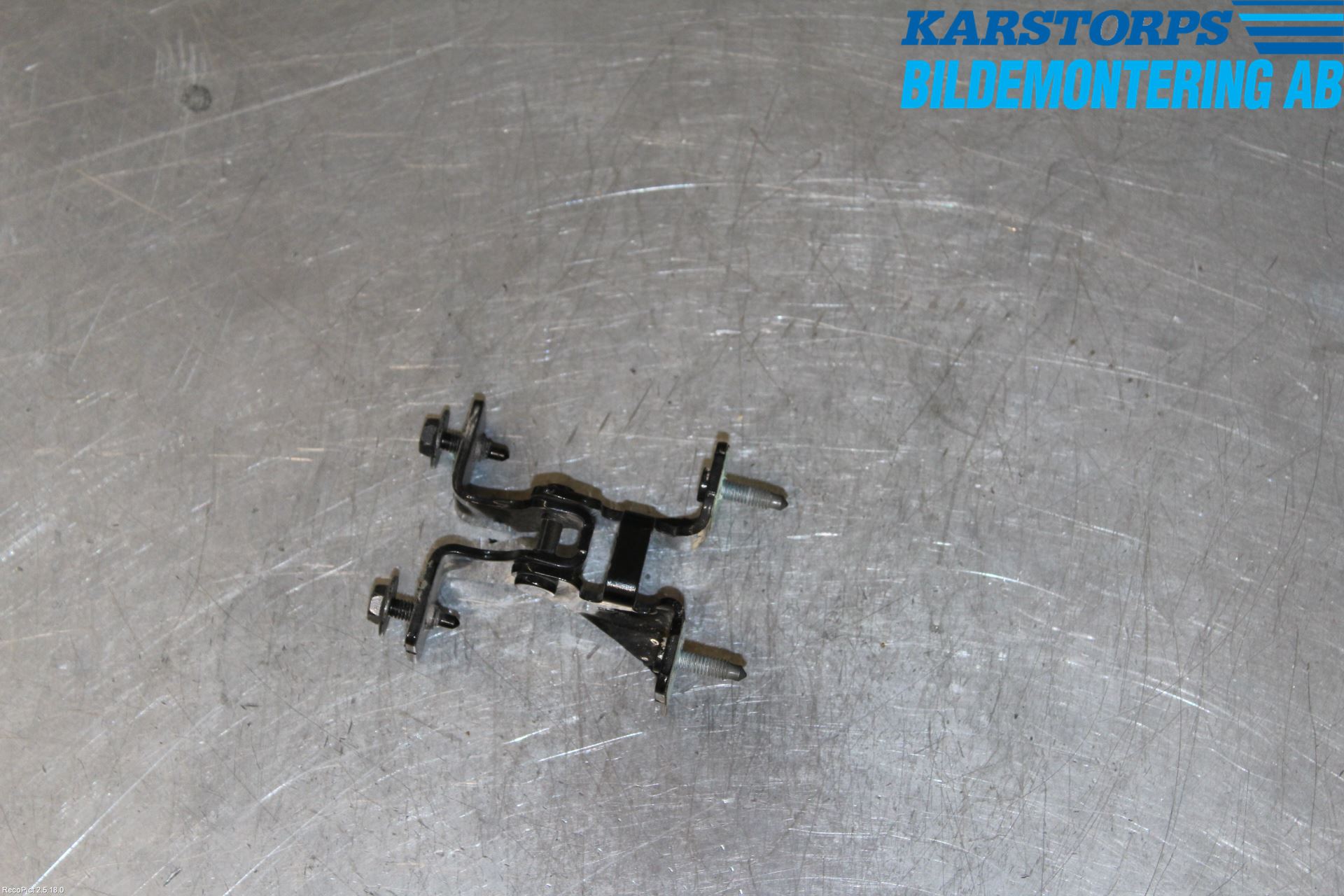 Mercedes-Benz MB B-KLASS (W246/W242) 12-19 Bakluke Hengsel Venstre