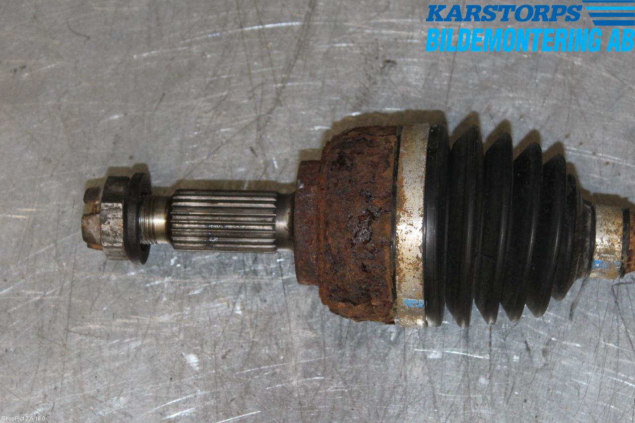 Renault CLIO III  06-09 Drivaksel Foran Kompl Venstre
