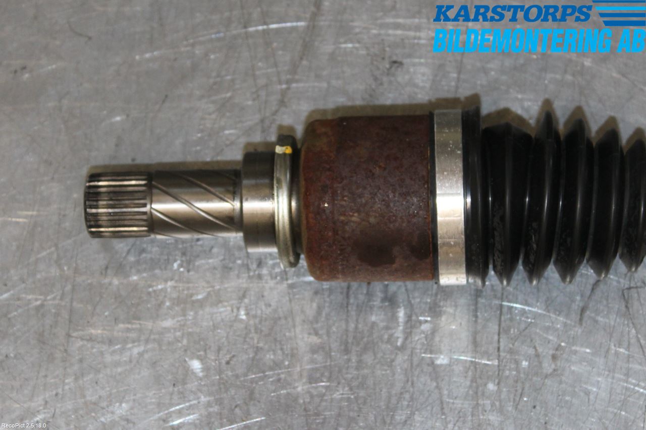 Renault CLIO III  06-09 Drivaksel Foran Kompl Venstre