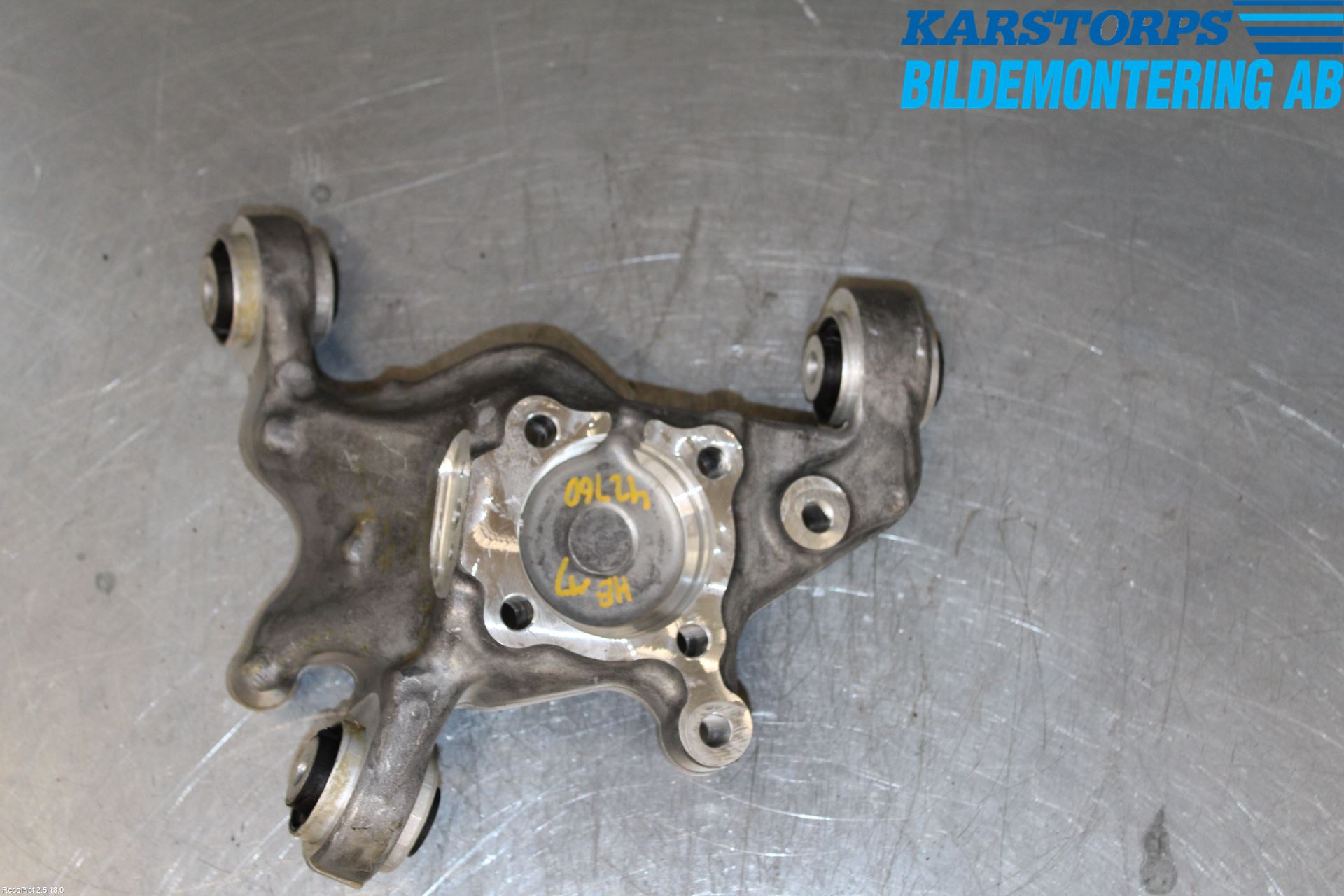 Mercedes-Benz MB CLA-KLASS (C117/X117) 13-19 Spindel Hb