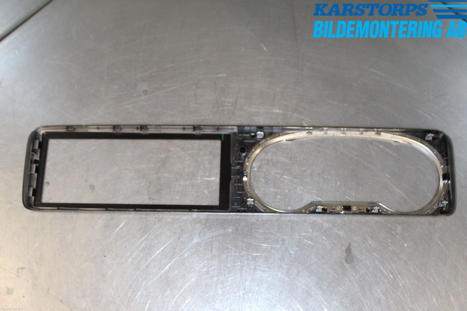 Mercedes-Benz MB E-KLASS (W213) 16-23 Instrument Ramme