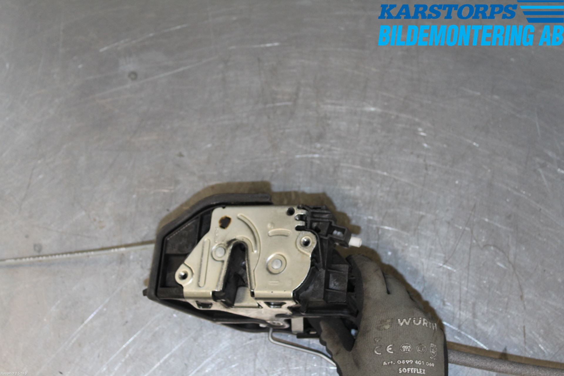 BMW 1 E87/81 5D/3D 03-11 Dørlås - Låsekasse