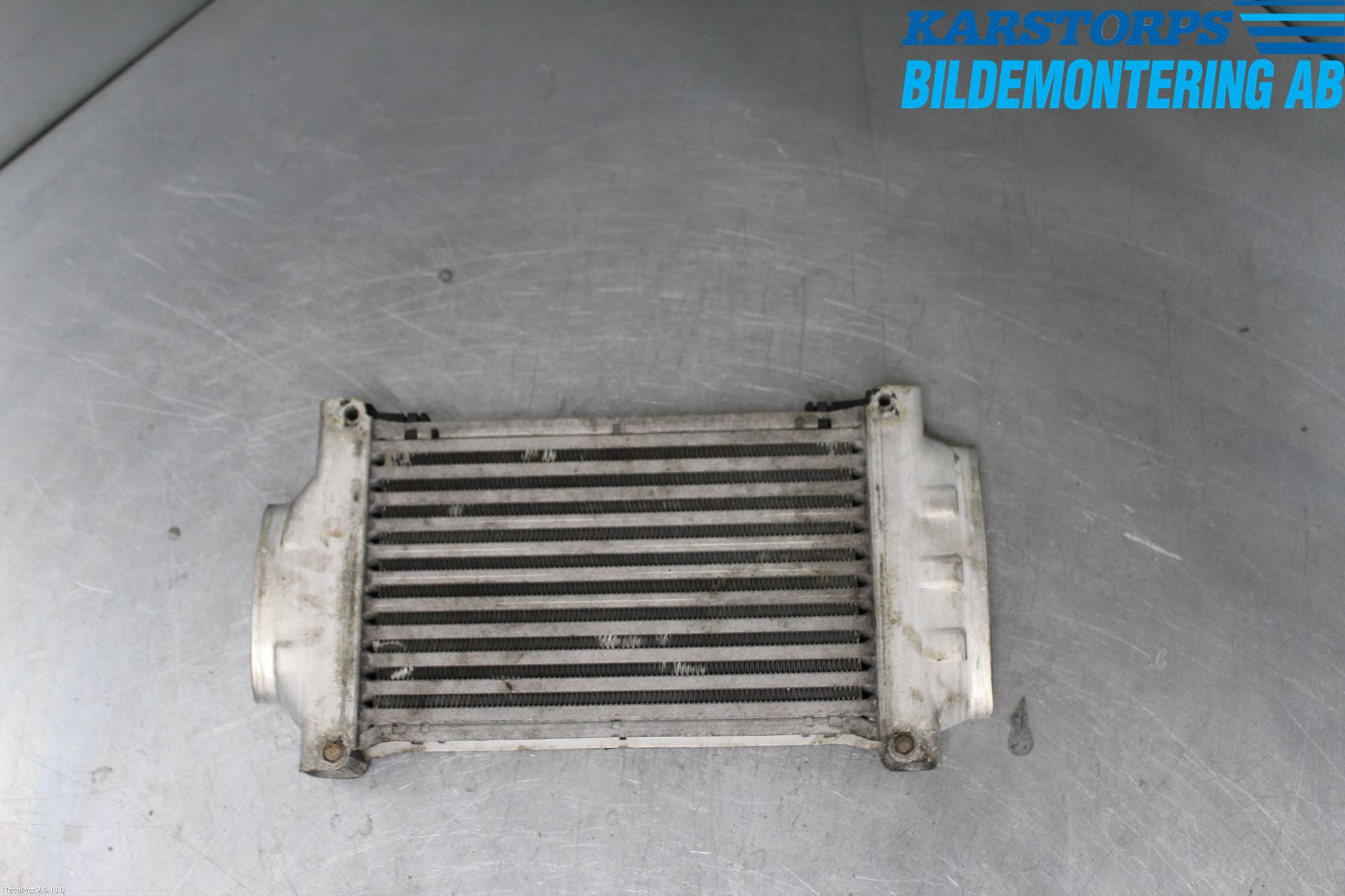 Mini COUPE R50/53 01-06 Intercooler Radiator