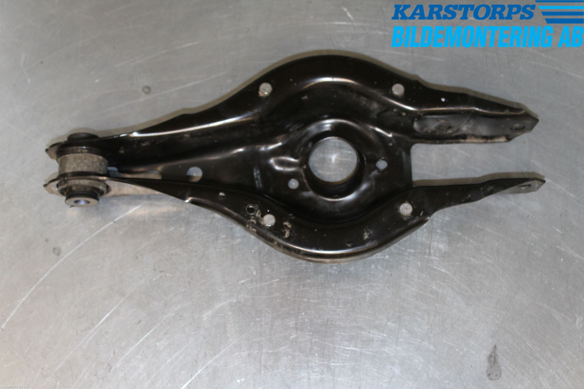 BMW 3 F30/F31/F80 12-19 Bærearm Bak Venstre