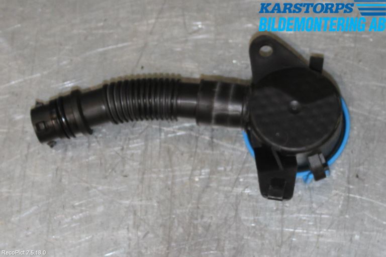 BMW 3 F30/F31/F80 12-19 Påfyllingsrør For Vasketank