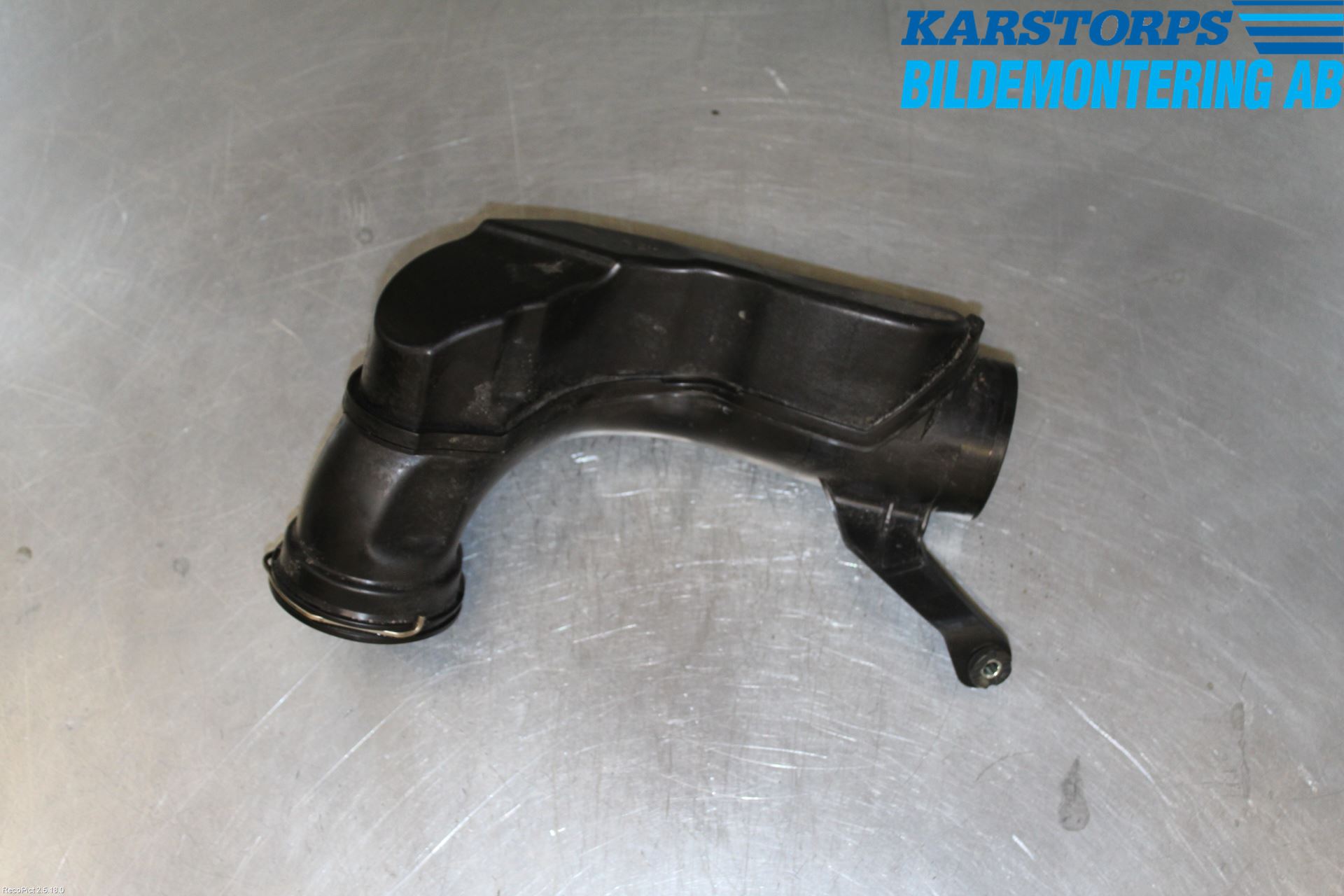 Volvo V70 14-16 Inns Gummibelg - Slange