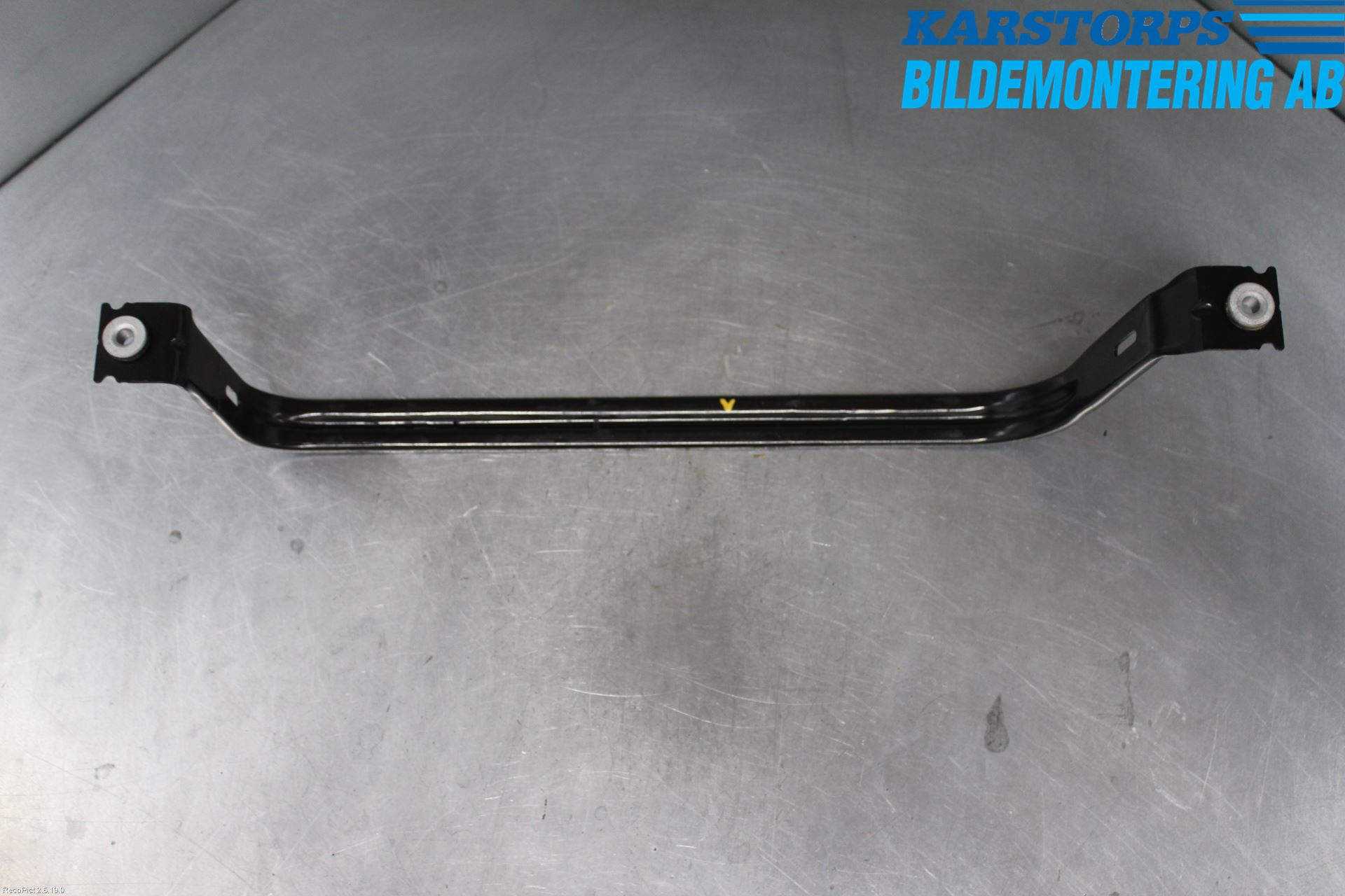 Mercedes-Benz MB CLA-KLASS (C117/X117) 13-19 Drivstofftank Bånd-Feste