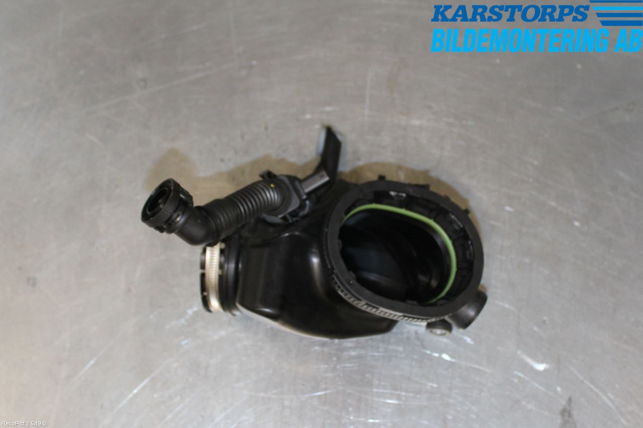 Mercedes-Benz MB E-KLASS (W213) 16-23 Inns Gummibelg - Slange