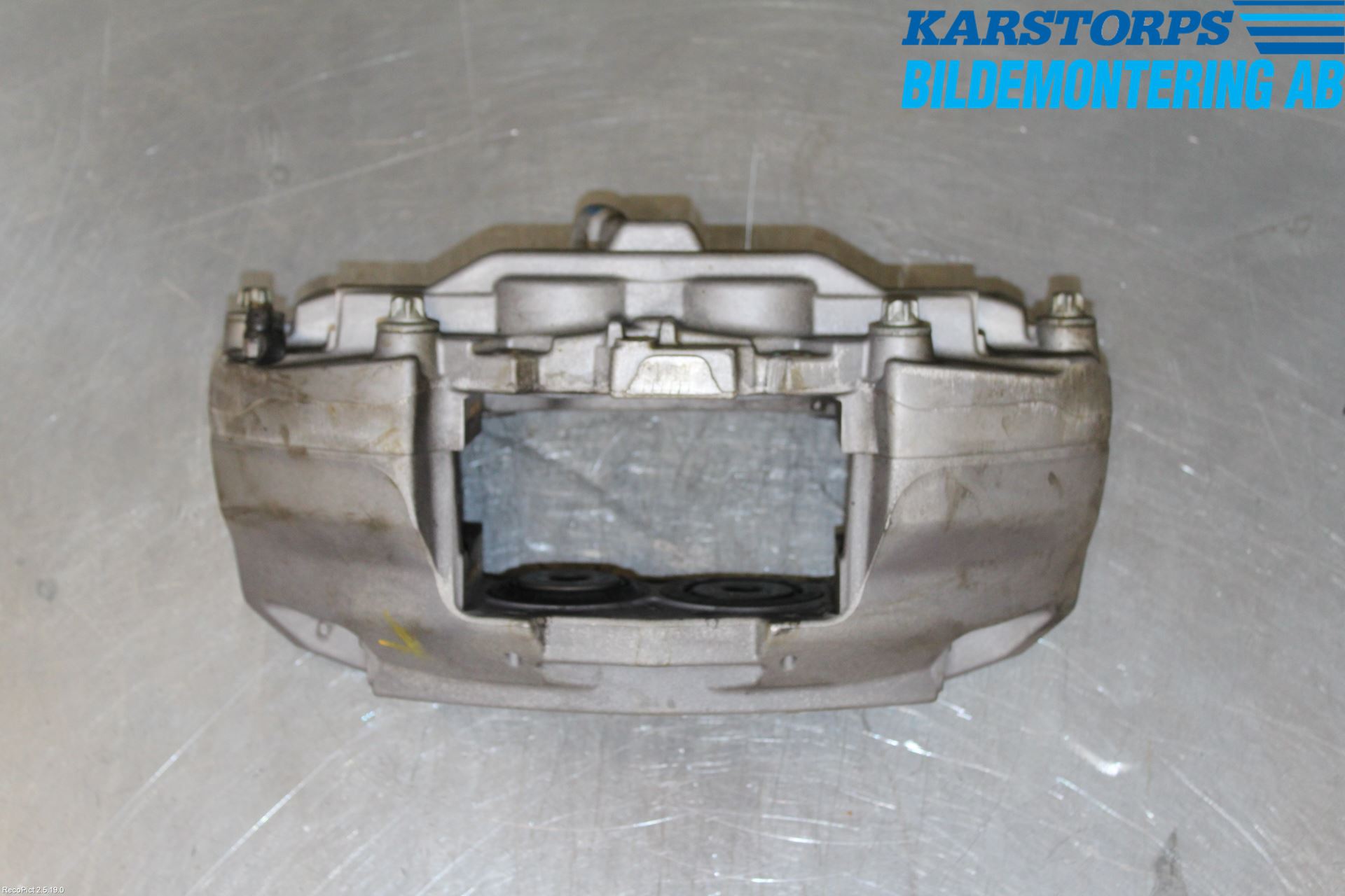 Mercedes-Benz MB E-KLASS (W213) 16-23 Bremsecaliper Foran Venstre