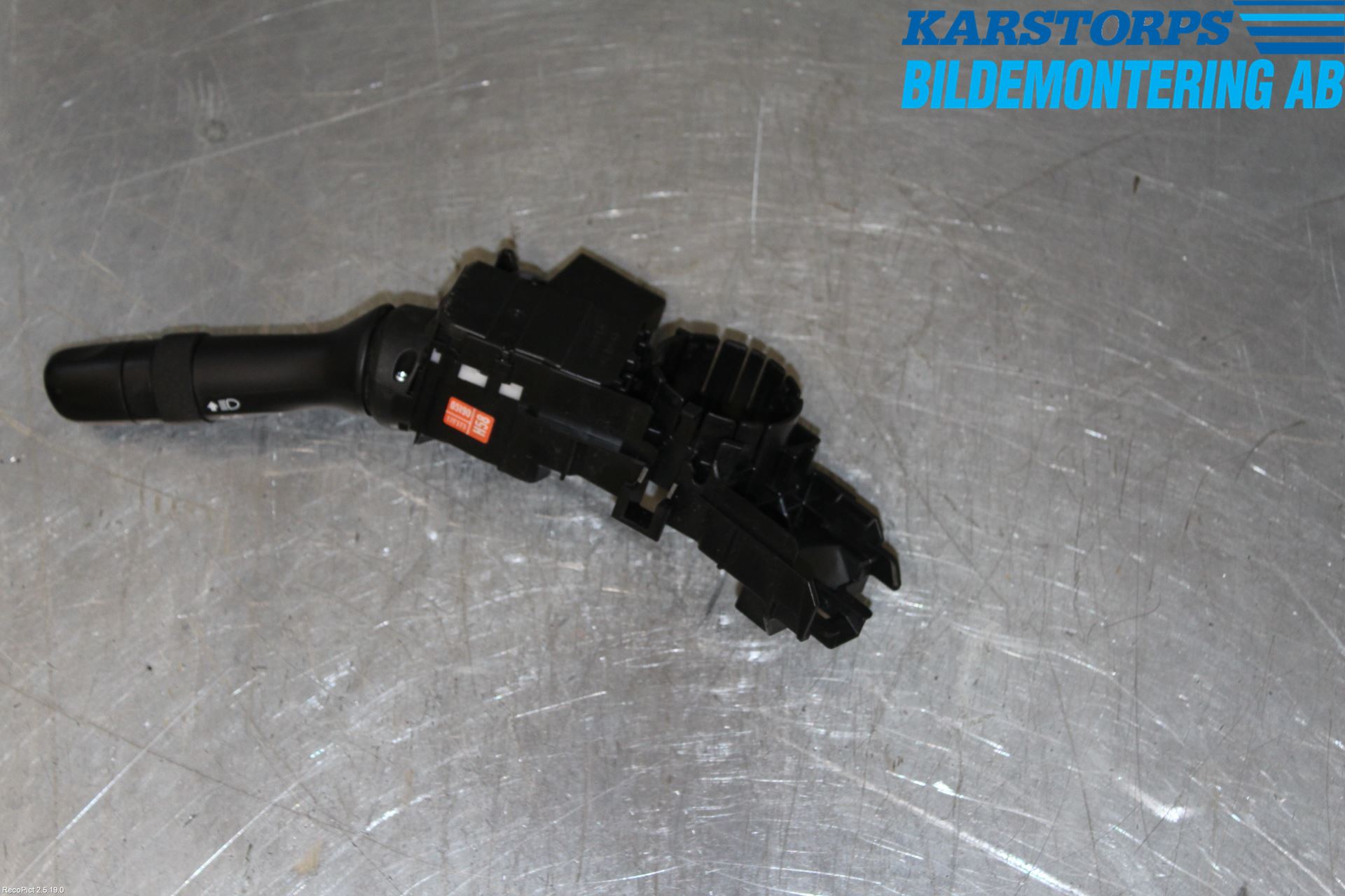 Toyota AVENSIS 09-15 Bryter Ratt Blinklys - Lys