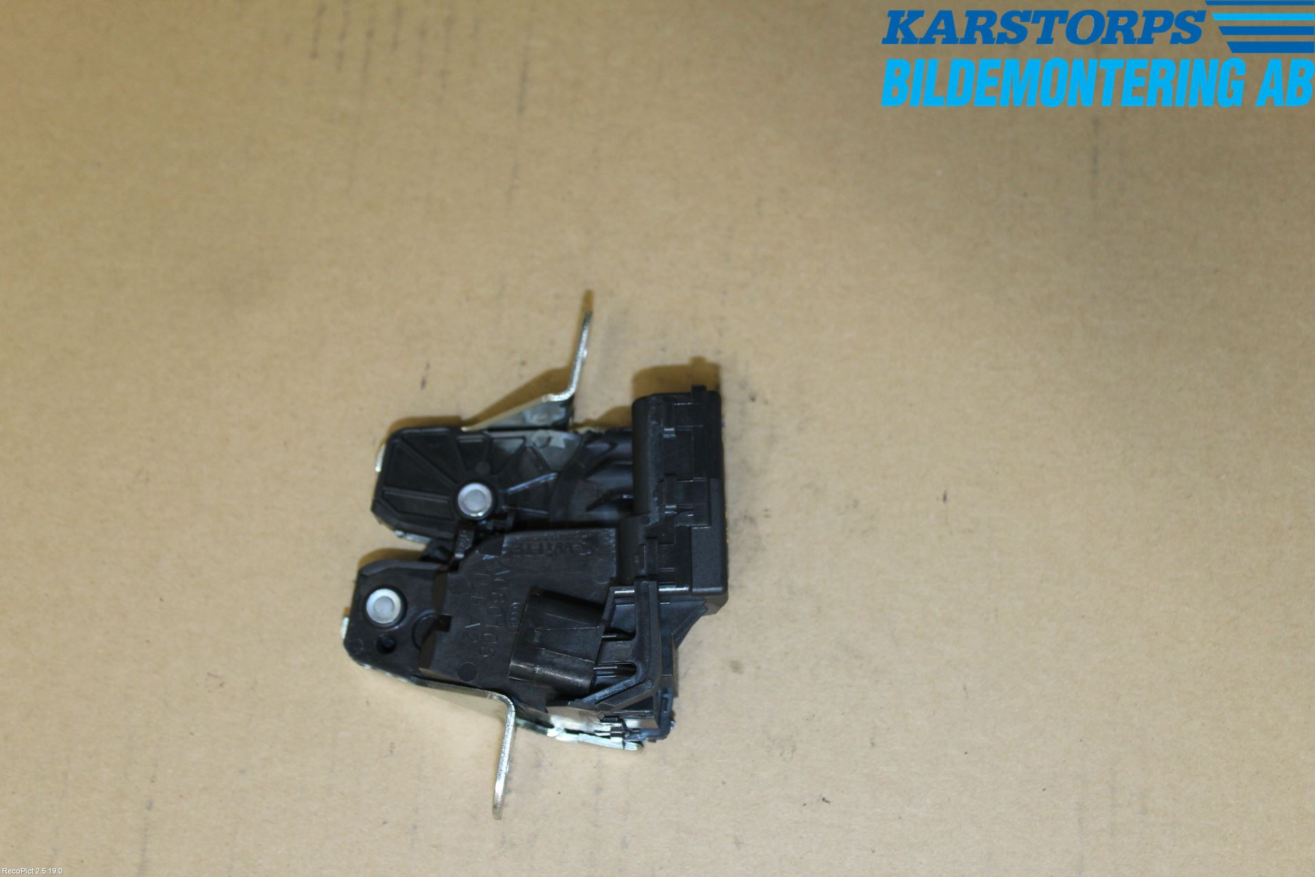 Mercedes-Benz MB A-KLASS (W176) 13-18 Bakluke-Lokk Låsekasse