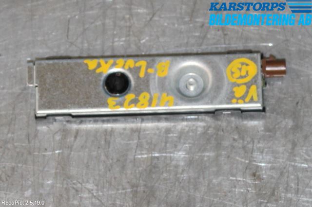Mercedes-Benz MB A-KLASS (W176) 13-18 Stereo Antenneforsterker