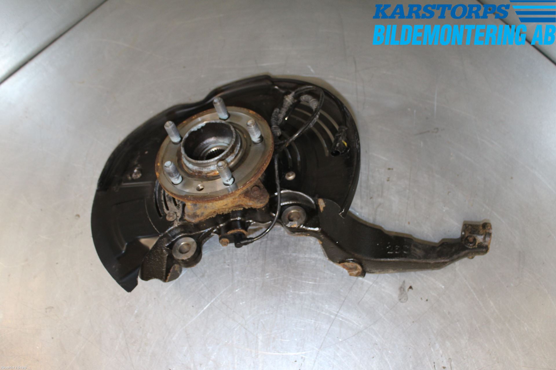 Landrover LAND ROVER DISCOVERY 4 10-16 Spindel Vf
