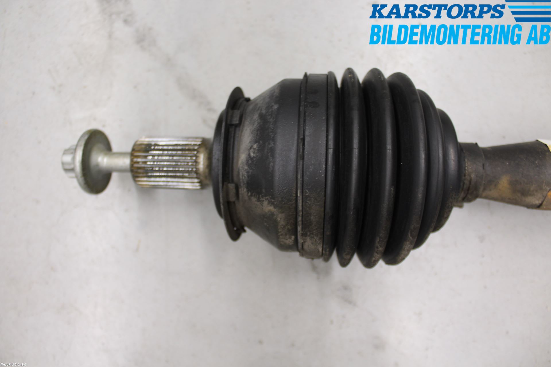 Mercedes-Benz MB B-KLASS (W246/W242) 12-19 Drivaksel Foran Kompl Venstre