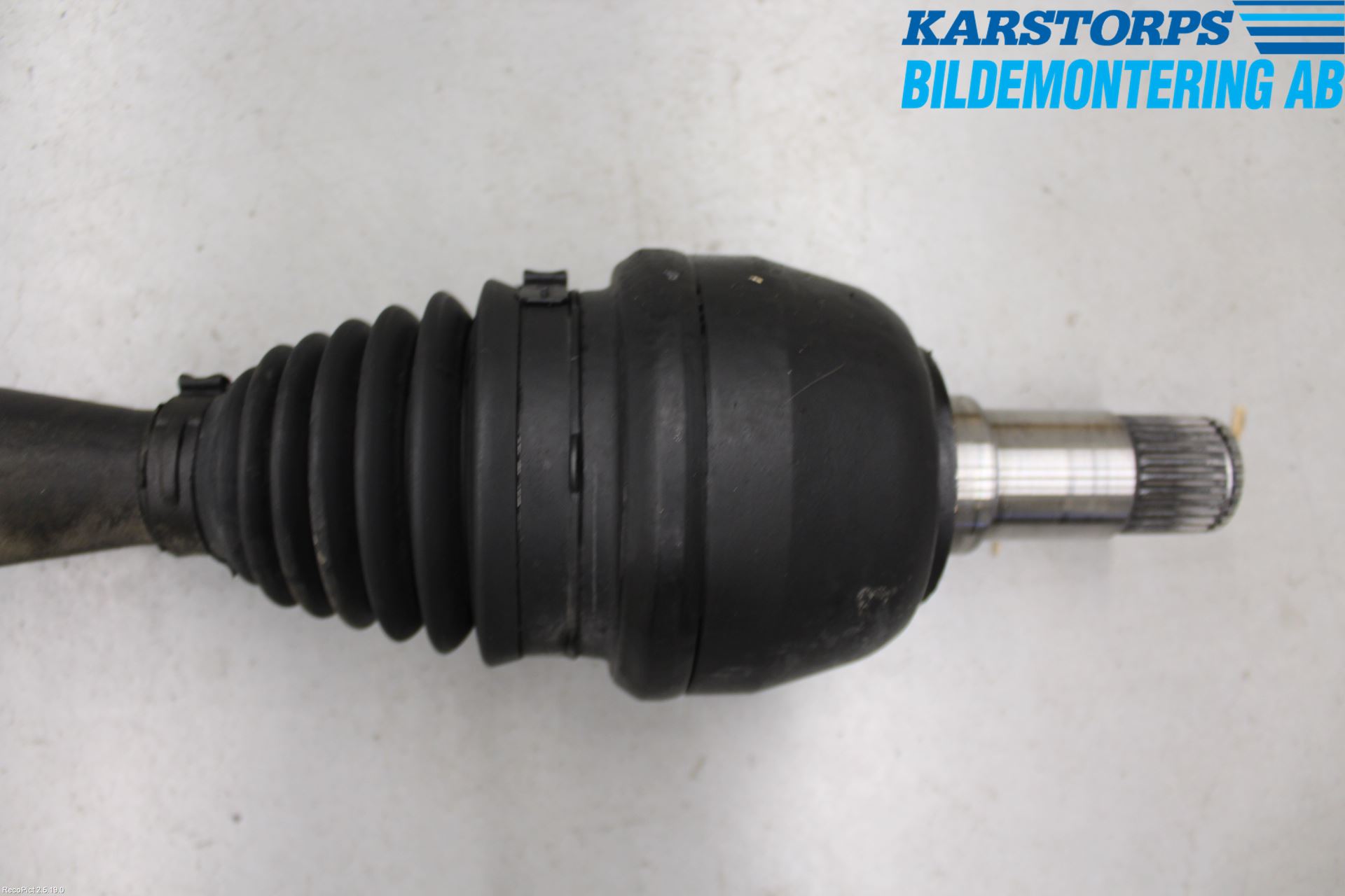 Mercedes-Benz MB B-KLASS (W246/W242) 12-19 Drivaksel Foran Kompl Venstre