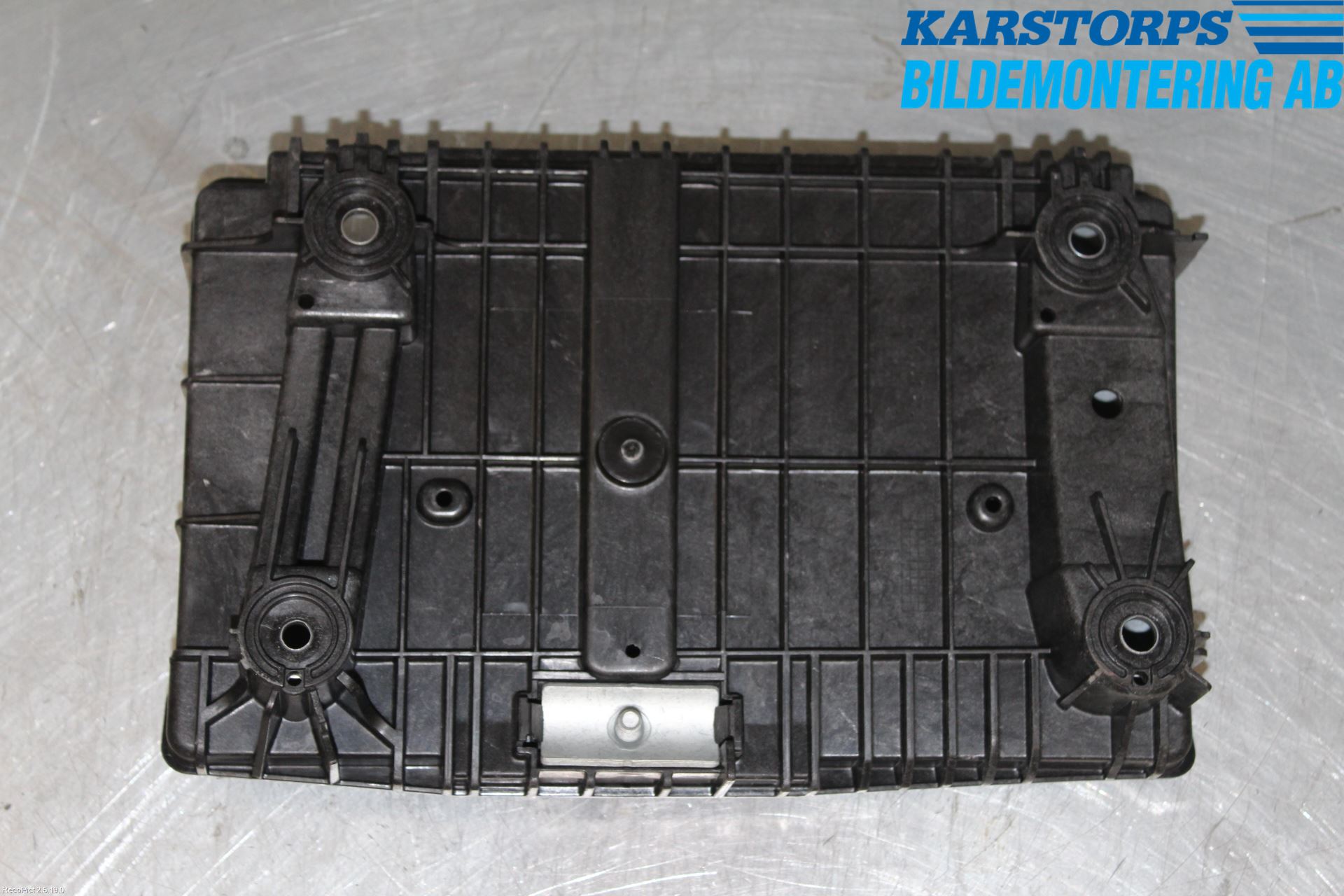 Mercedes-Benz MB GLC-KLASS (X253/C253) 15-22 Batterikasse - Feste - Holder