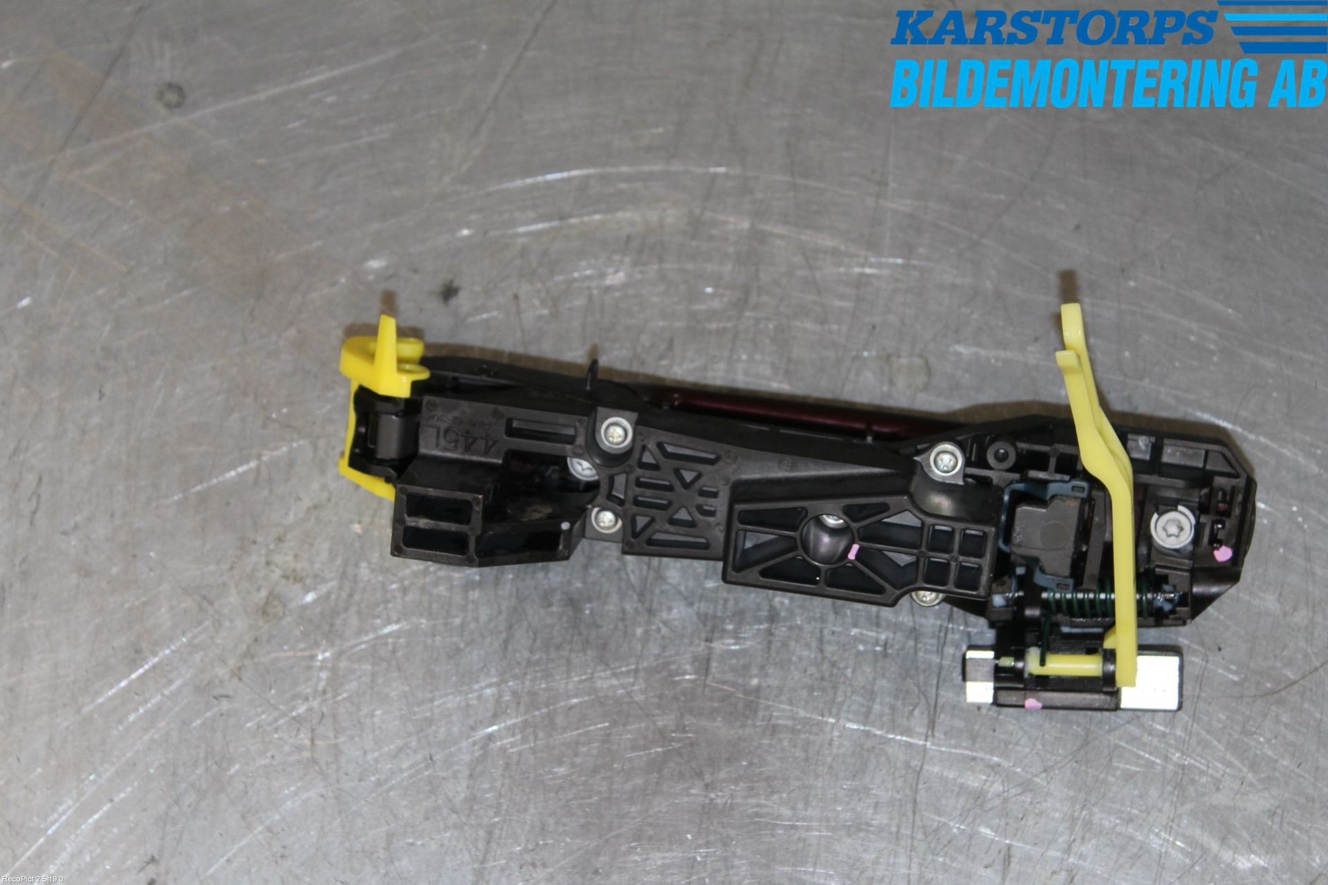 Toyota AVENSIS 09-15 Dørhandtak Ytre Venstre