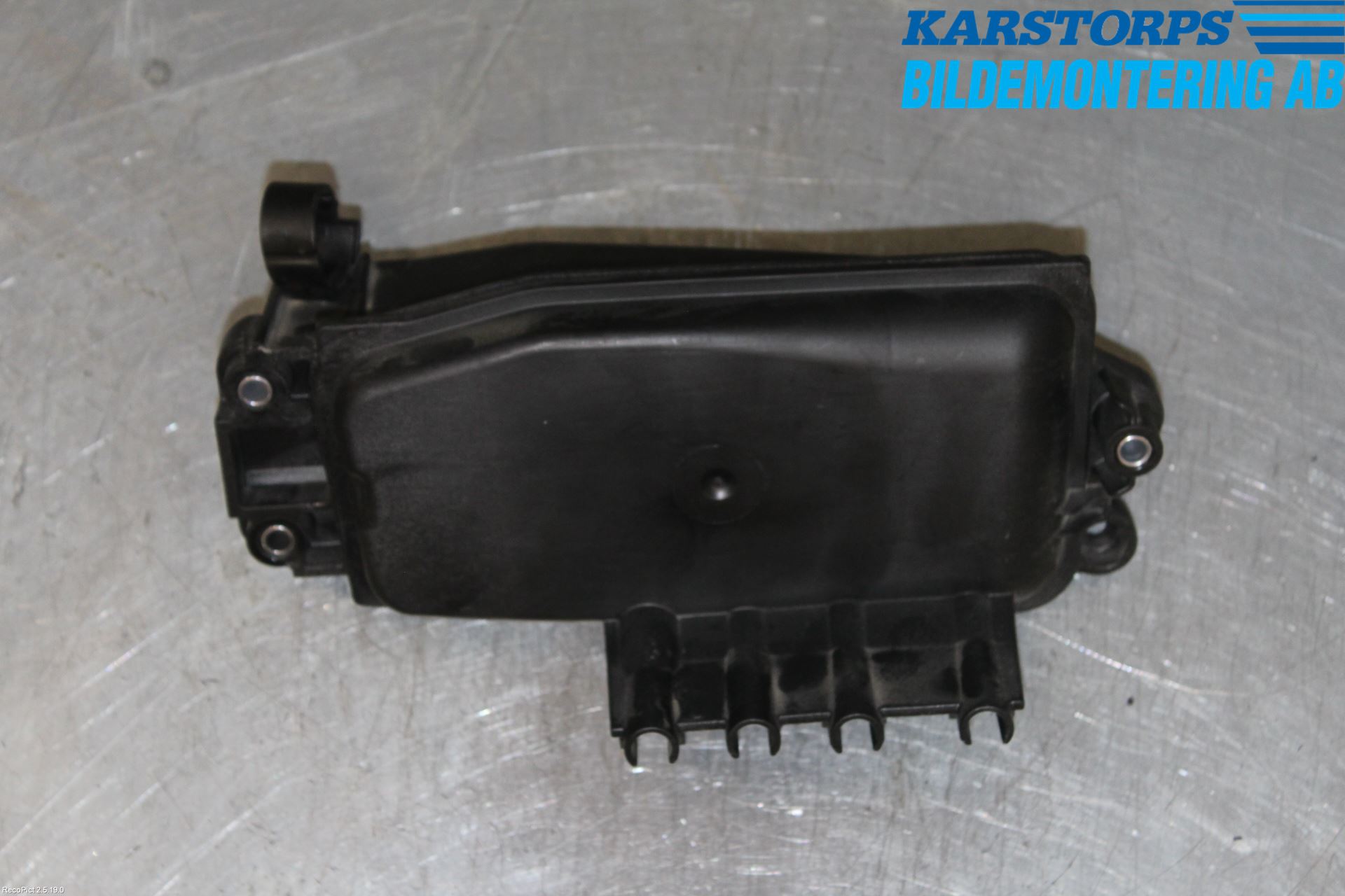 Mercedes-Benz MB GLC-KLASS (X253/C253) 15-22 Fordeler Vacum Klokke
