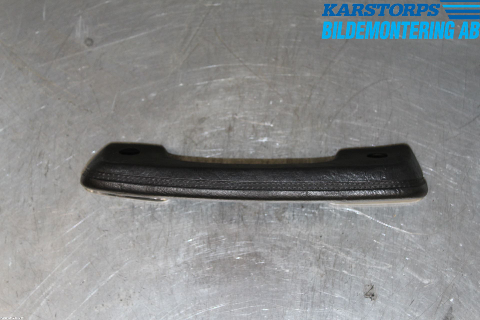 Mercedes-Benz MB 200-300  (W123) 76-86 Innr Dørhandtak V Indre