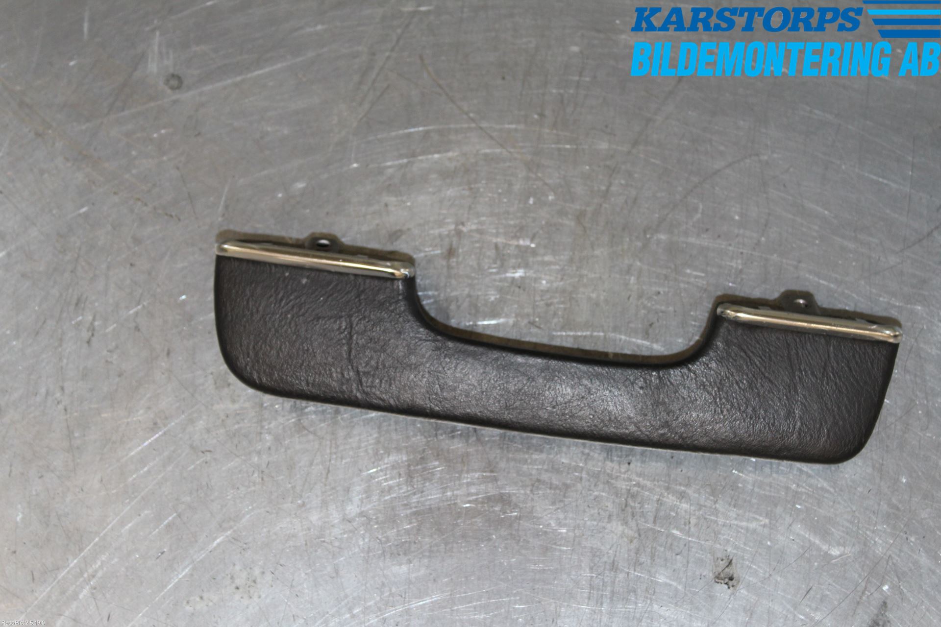 Mercedes-Benz MB 200-300  (W123) 76-86 Innr Dørhandtak V Indre