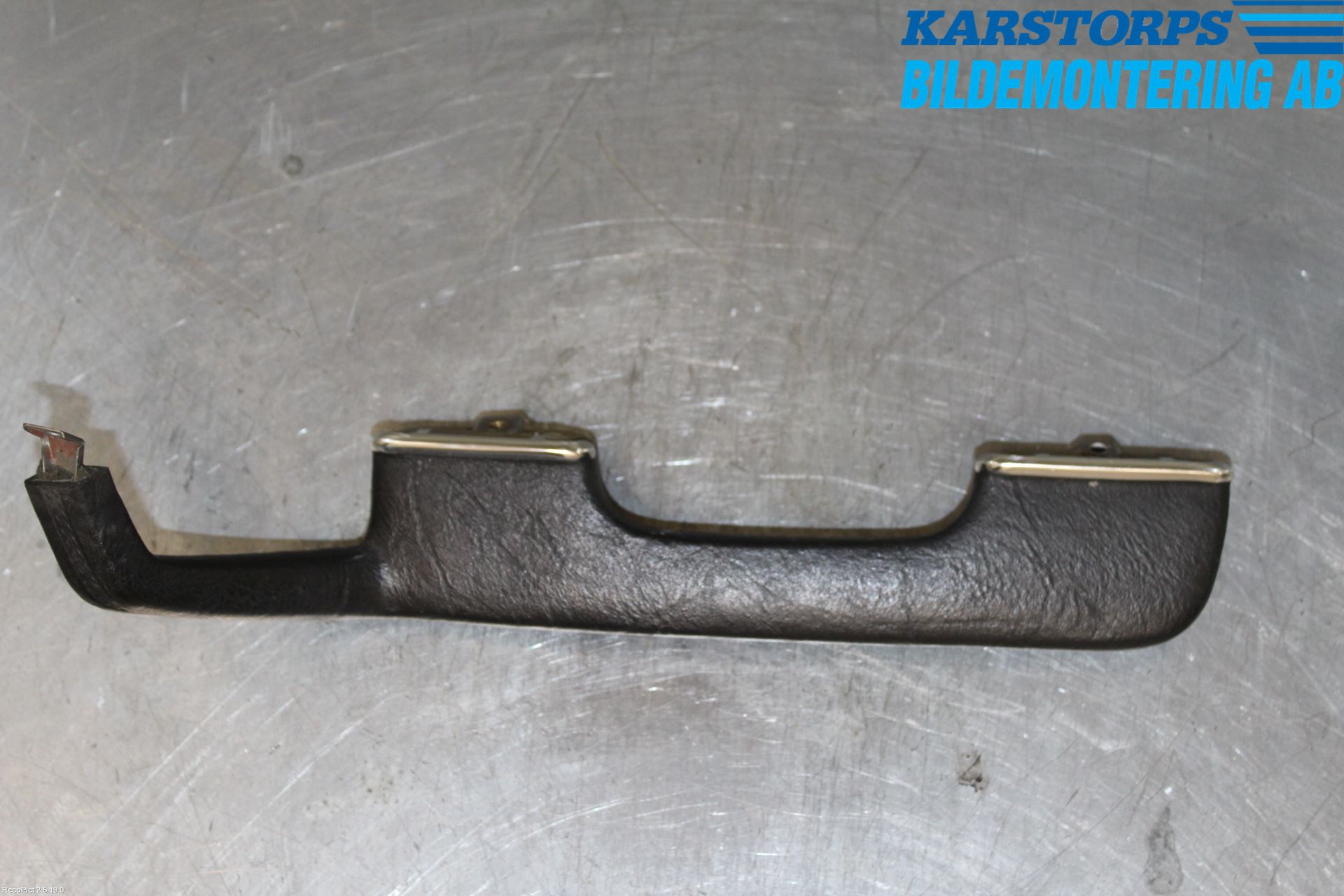 Mercedes-Benz MB 200-300  (W123) 76-86 Innr Dørhandtak H Indre