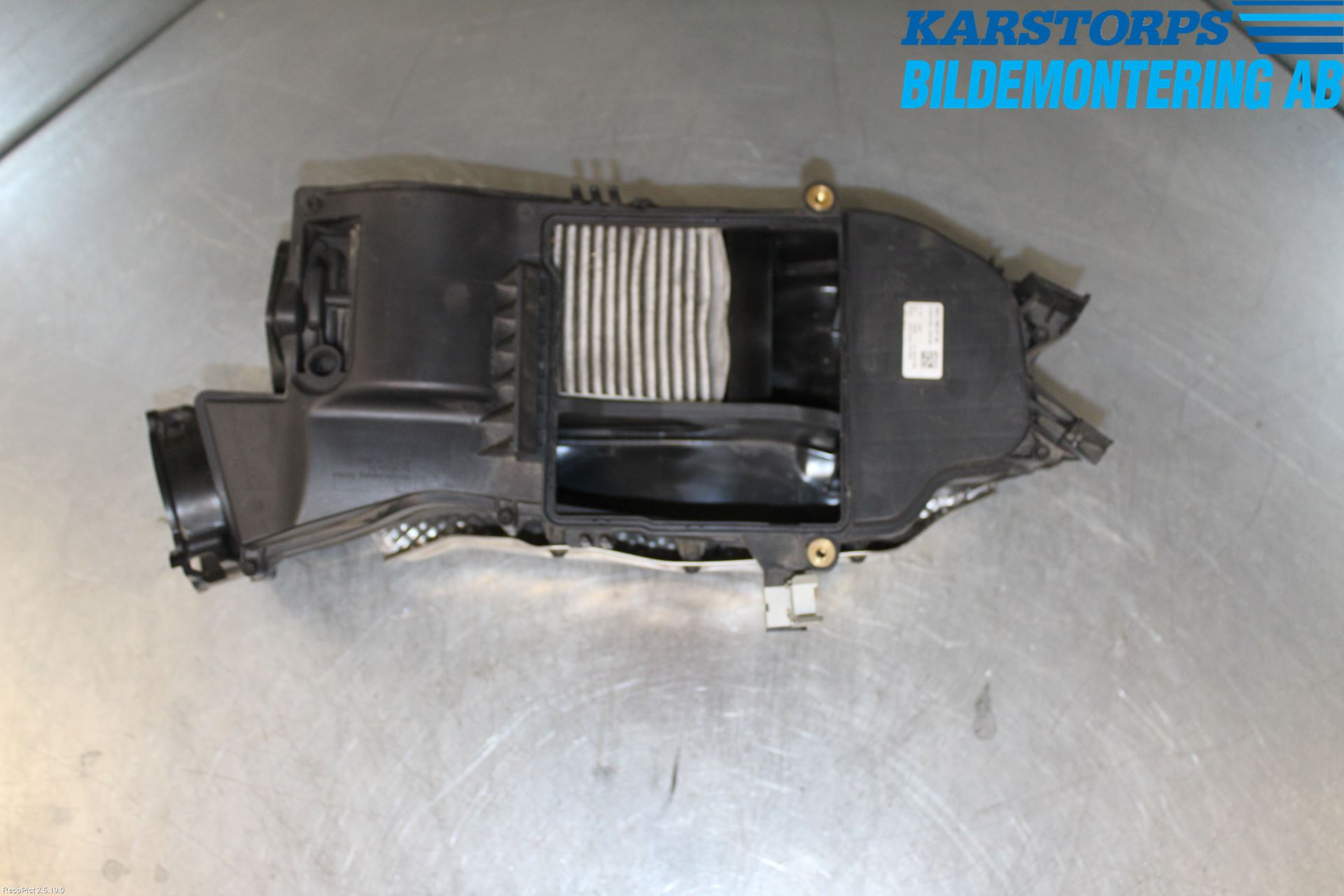 Mercedes-Benz MB GLC-KLASS (X253/C253) 15-22 Luftfilter Boks
