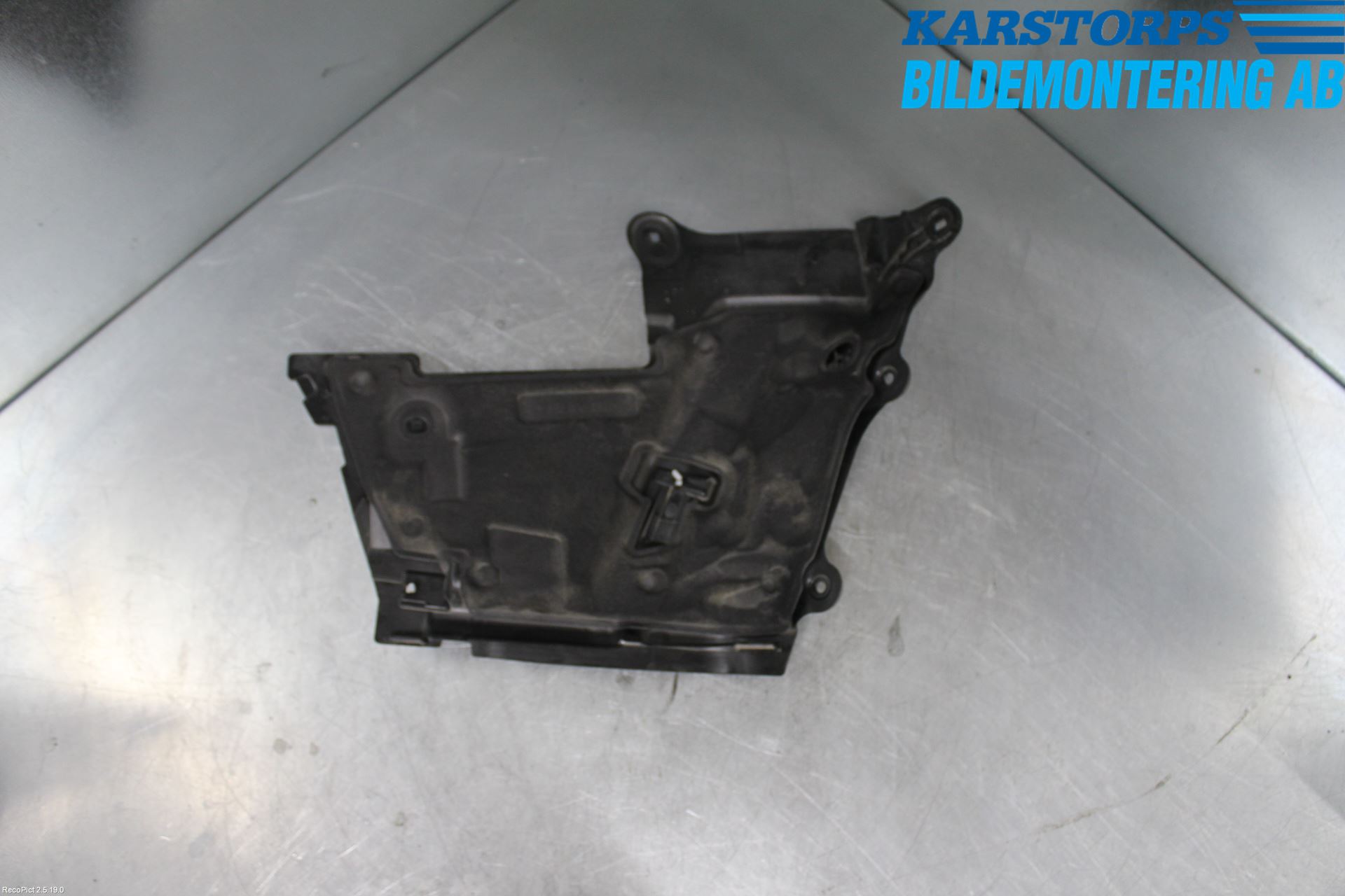 Mercedes-Benz MB GLC-KLASS (X253/C253) 15-22 Visker Deksel-Grill-Under Frr