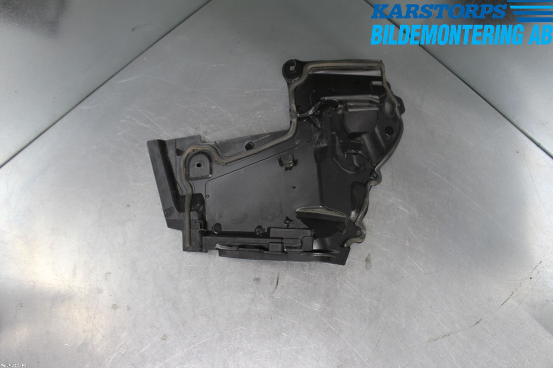 Mercedes-Benz MB GLC-KLASS (X253/C253) 15-22 Visker Deksel-Grill-Under Frr