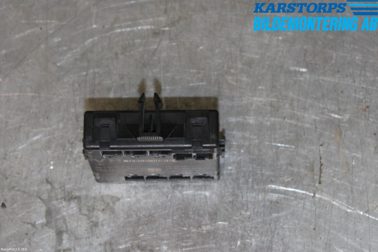 Mercedes-Benz MB CLA-KLASS (C117/X117) 13-19 Styreenhet Dør