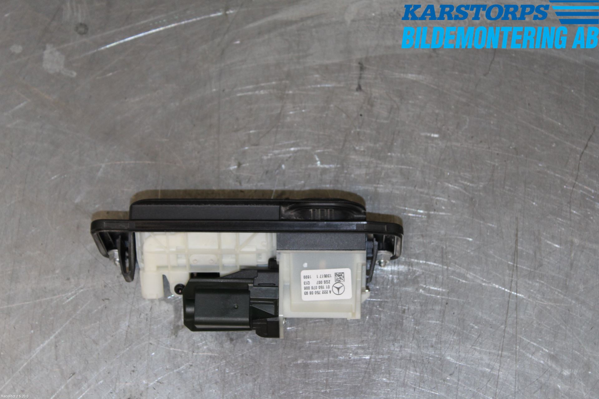 Mercedes-Benz MB CLA-KLASS (C117/X117) 13-19 Bakluke Handtak Ytre